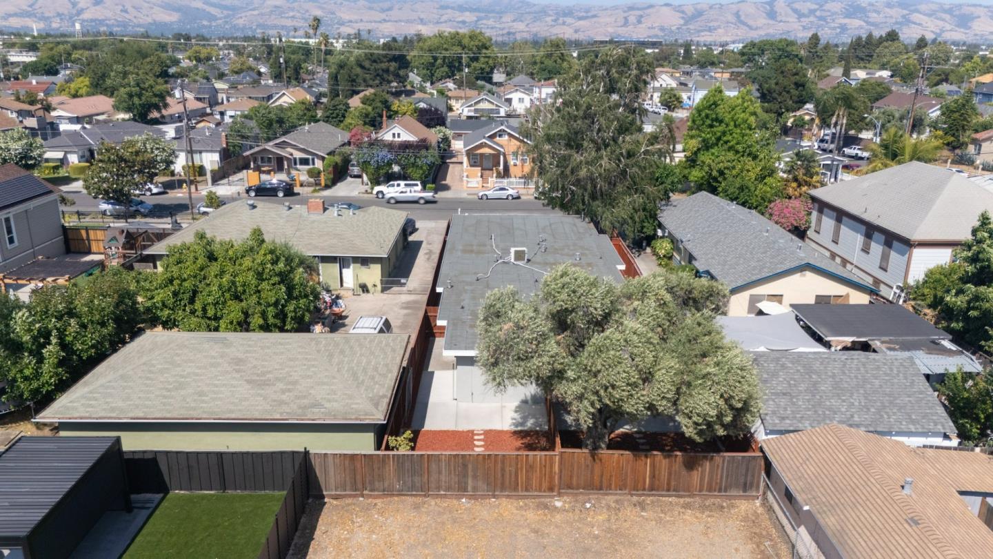 Detail Gallery Image 35 of 38 For 1171 Locust St, San Jose,  CA 95110 - – Beds | – Baths