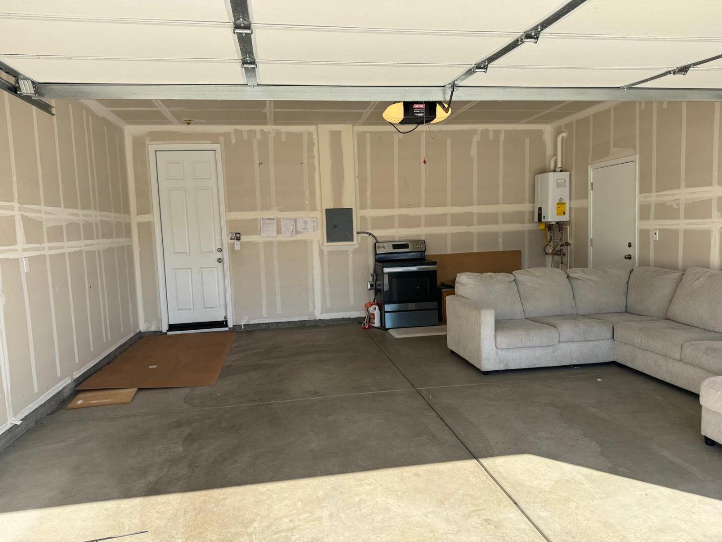 Detail Gallery Image 42 of 42 For 15480 Warbler Pl, Lathrop,  CA 95330 - 4 Beds | 2 Baths