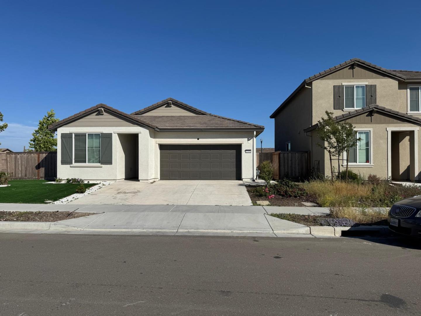 Detail Gallery Image 6 of 42 For 15480 Warbler Pl, Lathrop,  CA 95330 - 4 Beds | 2 Baths