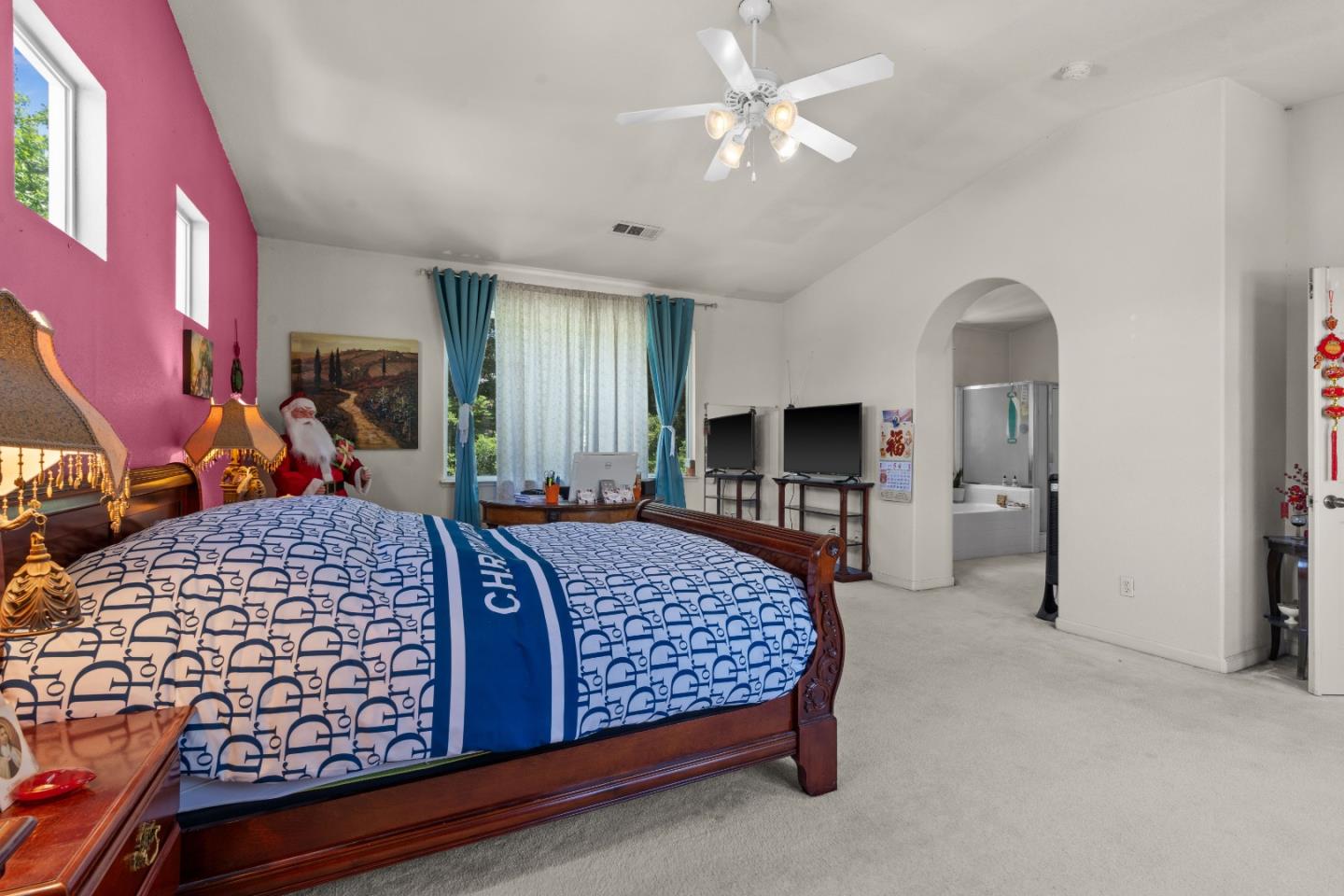Detail Gallery Image 16 of 50 For 10628 Hidden Grove Cir, Stockton,  CA 95209 - 4 Beds | 2/1 Baths
