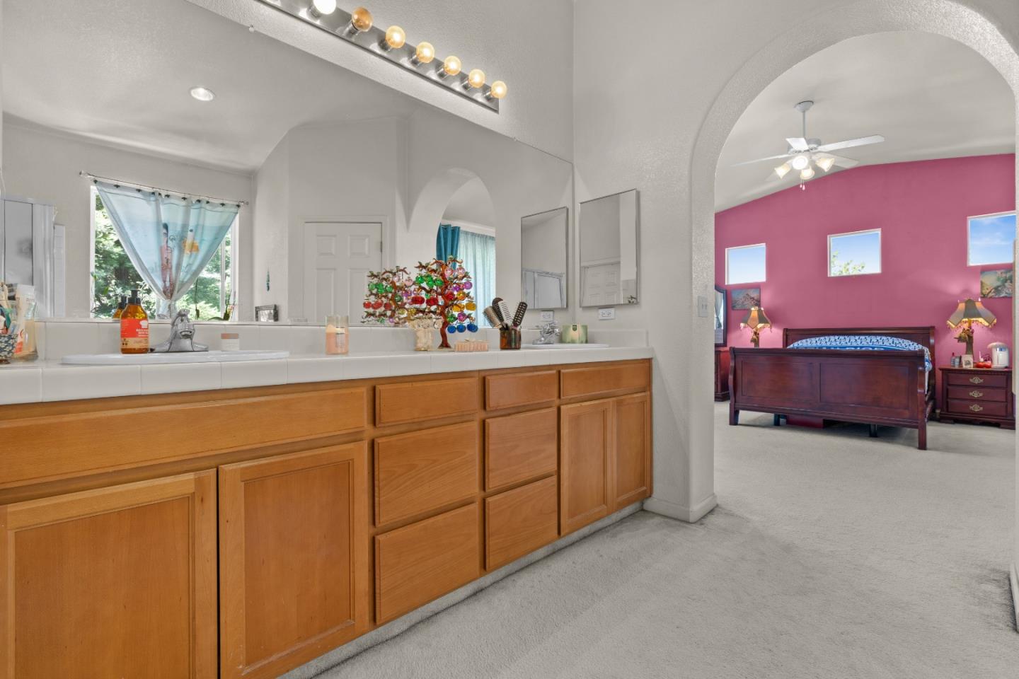 Detail Gallery Image 20 of 50 For 10628 Hidden Grove Cir, Stockton,  CA 95209 - 4 Beds | 2/1 Baths
