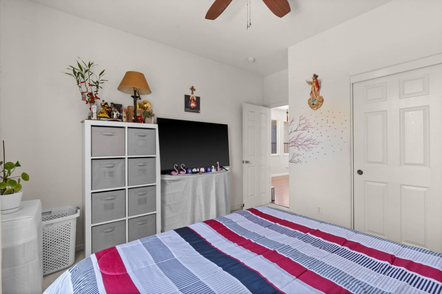 Detail Gallery Image 26 of 50 For 10628 Hidden Grove Cir, Stockton,  CA 95209 - 4 Beds | 2/1 Baths