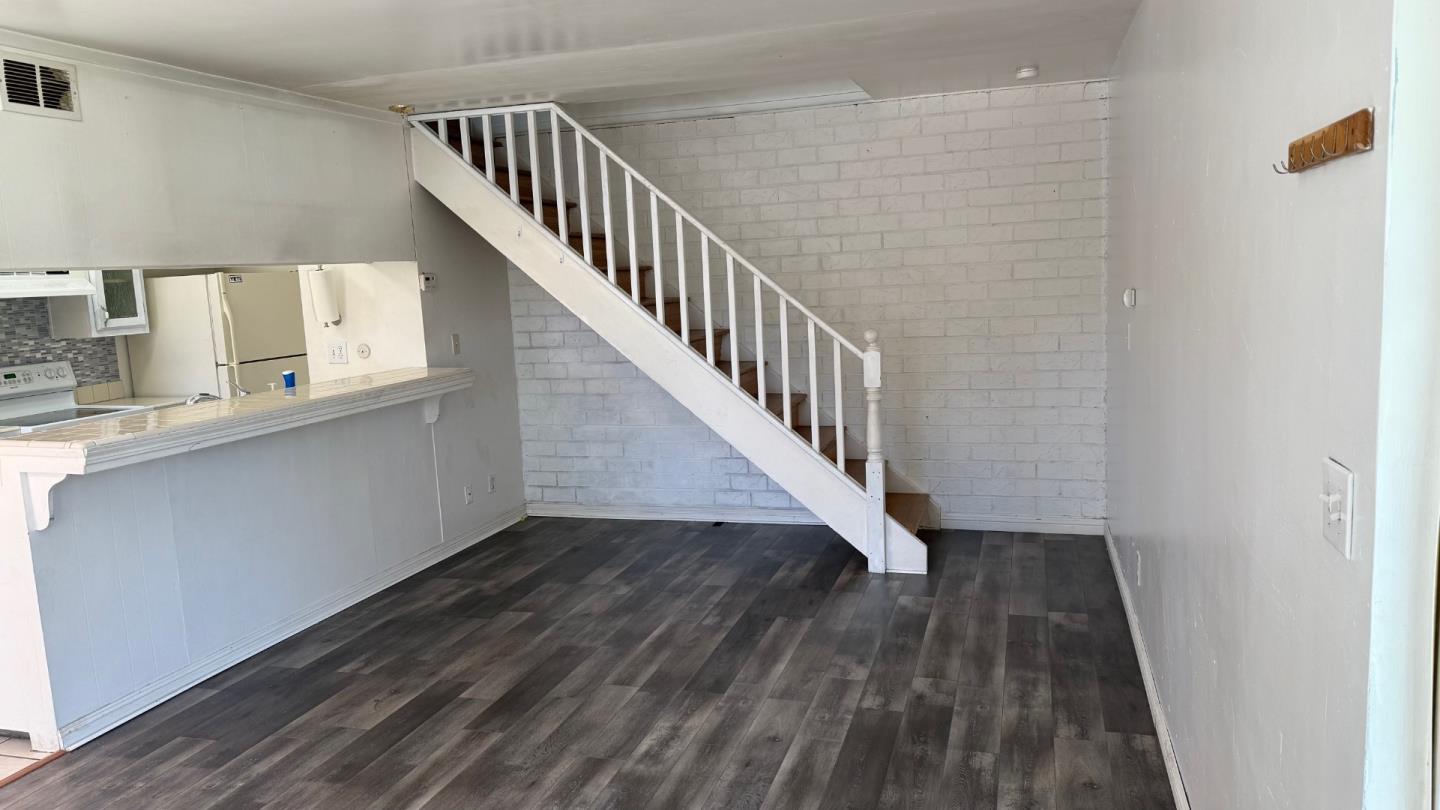 Detail Gallery Image 6 of 19 For 785 Warring Dr #3,  San Jose,  CA 95123 - 2 Beds | 1 Baths