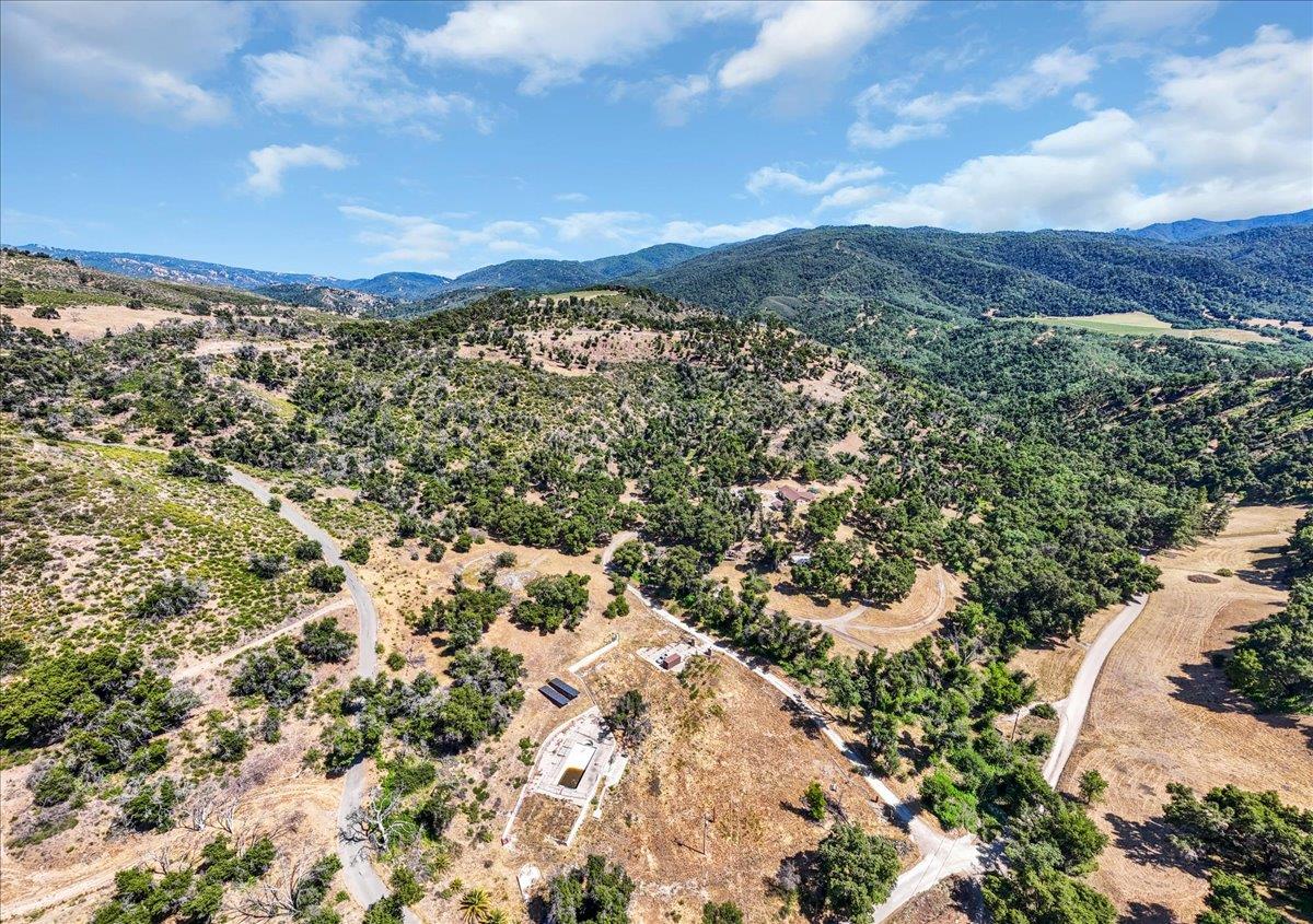 Detail Gallery Image 8 of 14 For 7 Trampa Cyn, Carmel Valley,  CA 93924 - – Beds | – Baths