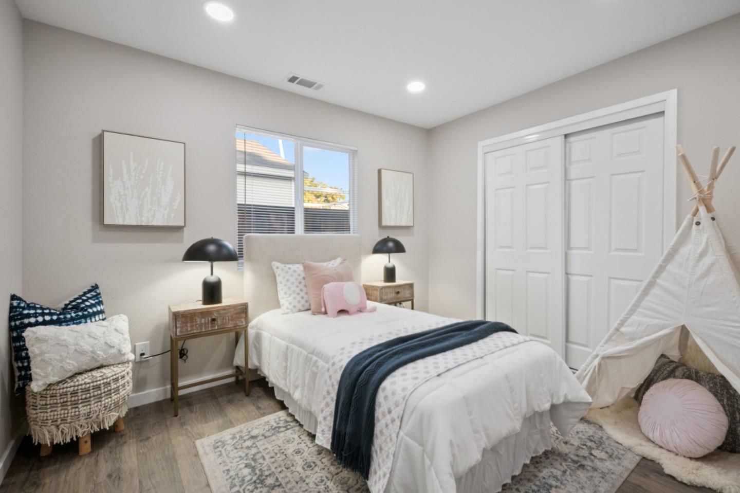 Detail Gallery Image 10 of 18 For 334 Hull Ave, San Jose,  CA 95125 - 4 Beds | 2 Baths