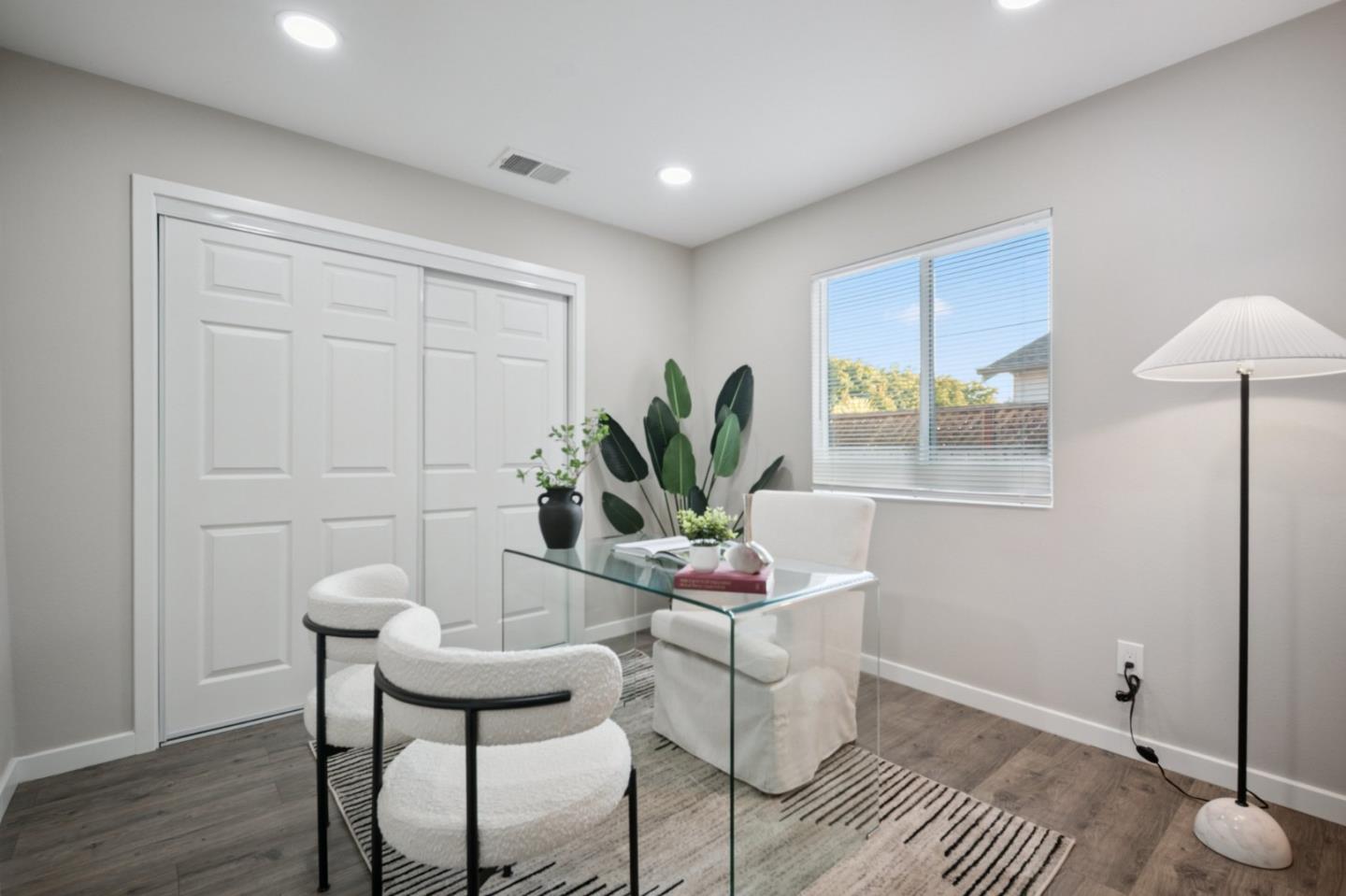 Detail Gallery Image 12 of 18 For 334 Hull Ave, San Jose,  CA 95125 - 4 Beds | 2 Baths