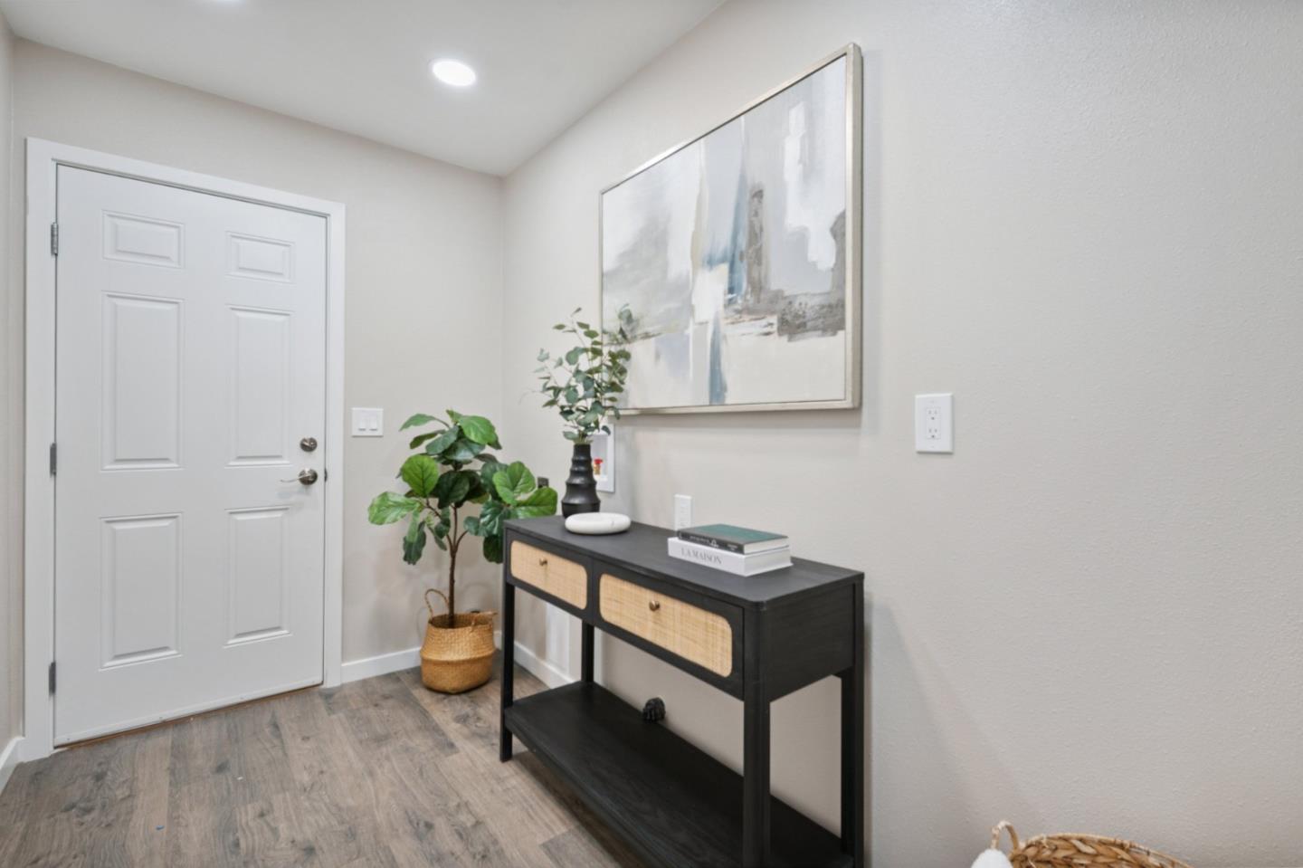 Detail Gallery Image 13 of 18 For 334 Hull Ave, San Jose,  CA 95125 - 4 Beds | 2 Baths