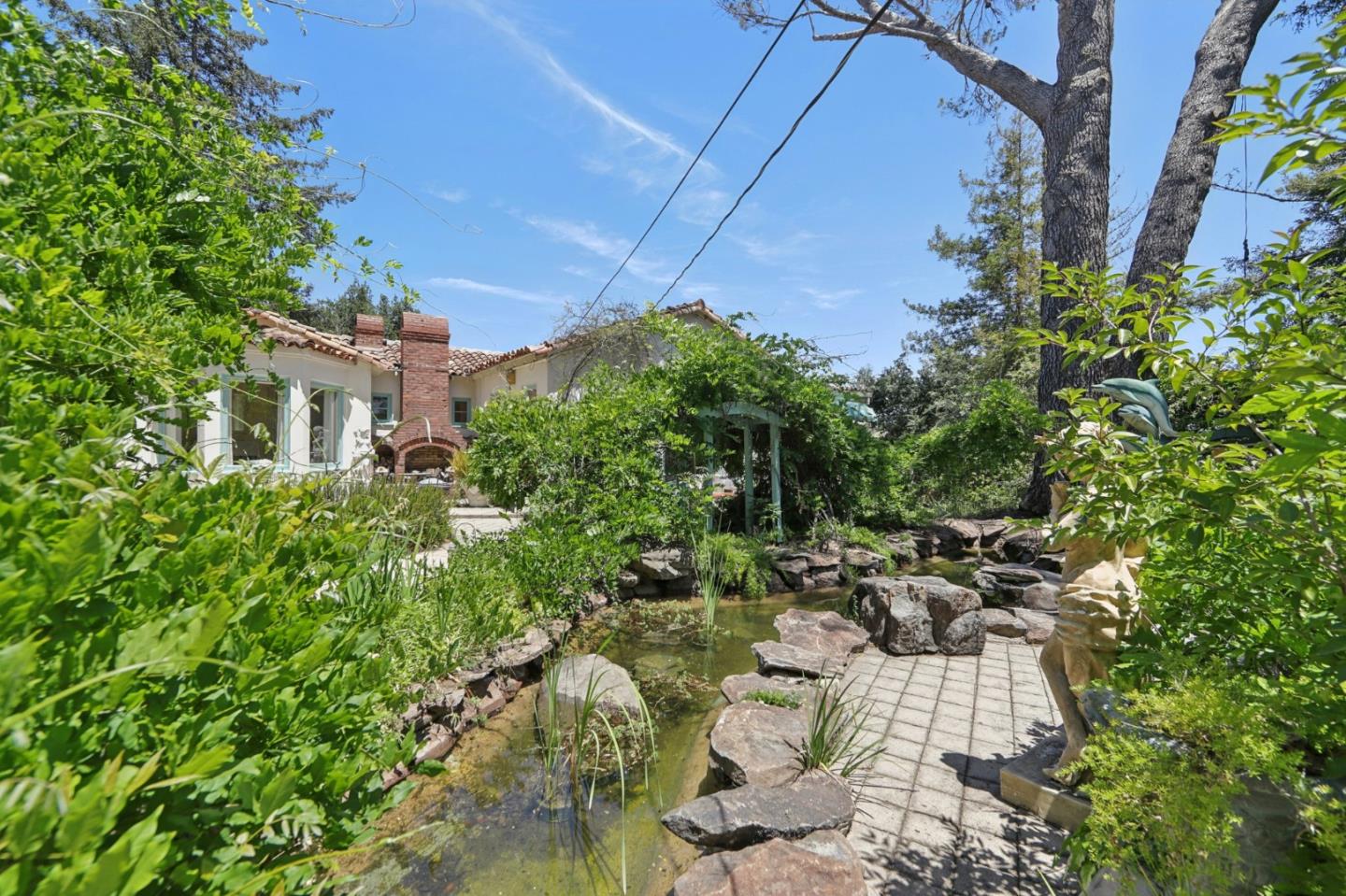 Detail Gallery Image 10 of 74 For 18211 Saratoga Los Gatos Rd, Monte Sereno,  CA 95030 - 4 Beds | 2 Baths
