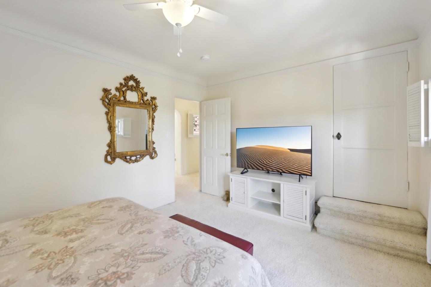 Detail Gallery Image 32 of 74 For 18211 Saratoga Los Gatos Rd, Monte Sereno,  CA 95030 - 4 Beds | 2 Baths