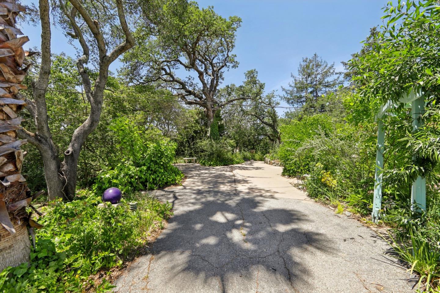 Detail Gallery Image 53 of 74 For 18211 Saratoga Los Gatos Rd, Monte Sereno,  CA 95030 - 4 Beds | 2 Baths