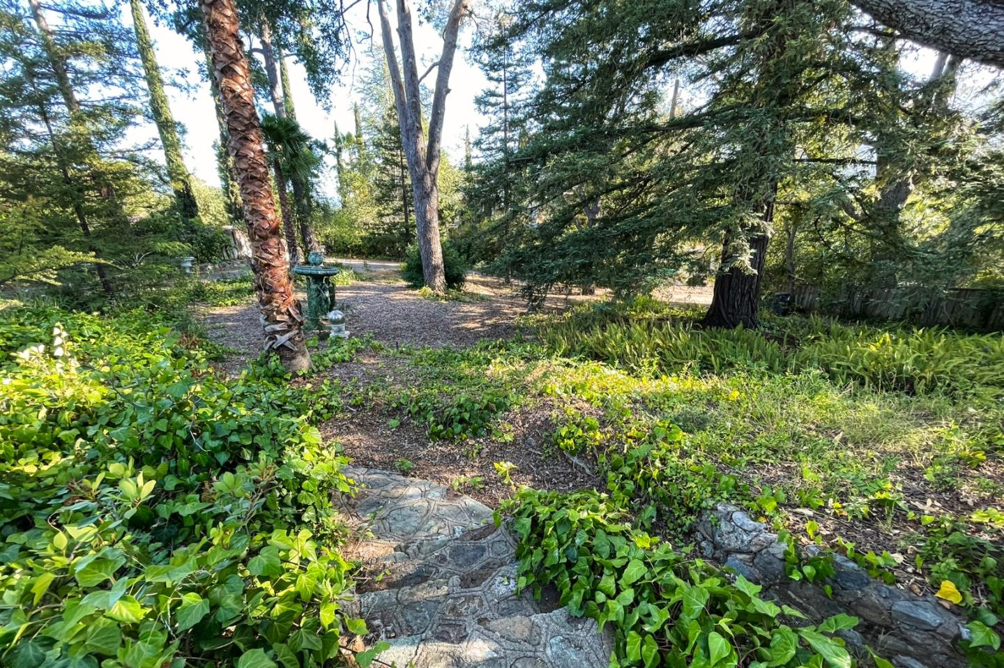 Detail Gallery Image 56 of 74 For 18211 Saratoga Los Gatos Rd, Monte Sereno,  CA 95030 - 4 Beds | 2 Baths