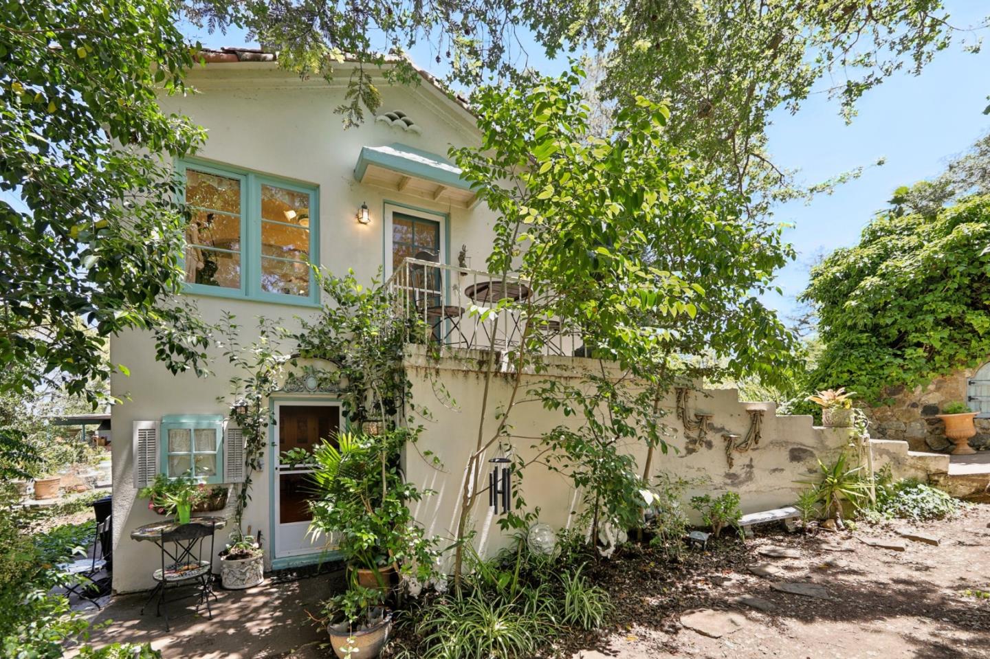 Detail Gallery Image 60 of 74 For 18211 Saratoga Los Gatos Rd, Monte Sereno,  CA 95030 - 4 Beds | 2 Baths