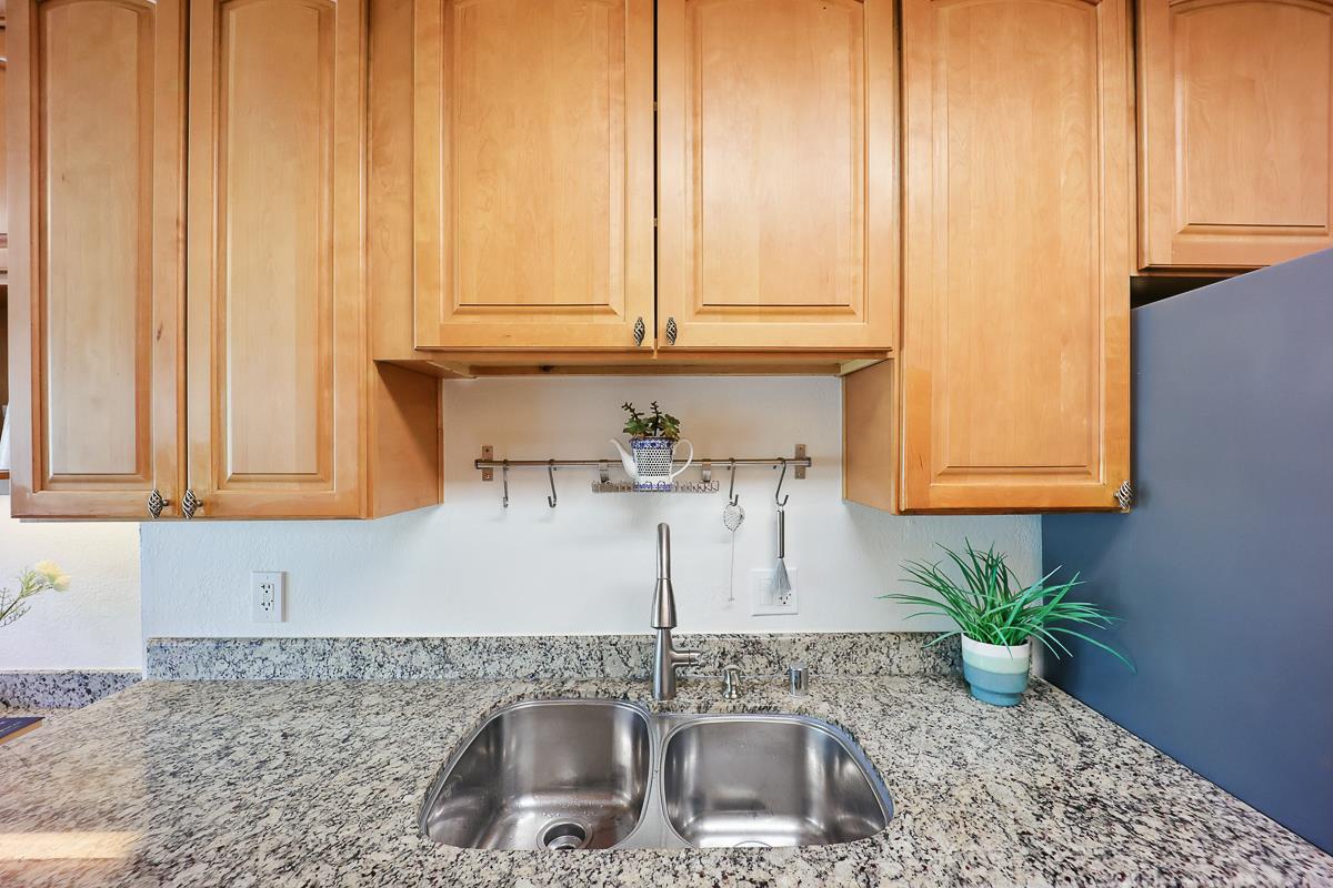 Detail Gallery Image 16 of 60 For 2021 Pollen Ct, San Jose,  CA 95131 - 4 Beds | 1/1 Baths