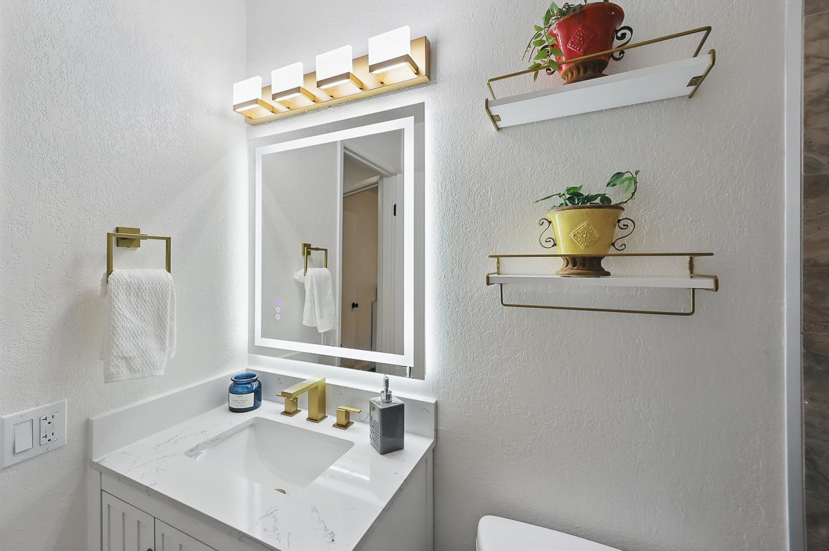 Detail Gallery Image 37 of 60 For 2021 Pollen Ct, San Jose,  CA 95131 - 4 Beds | 1/1 Baths