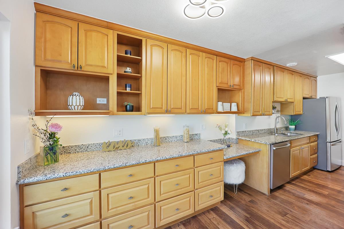 Detail Gallery Image 9 of 60 For 2021 Pollen Ct, San Jose,  CA 95131 - 4 Beds | 1/1 Baths