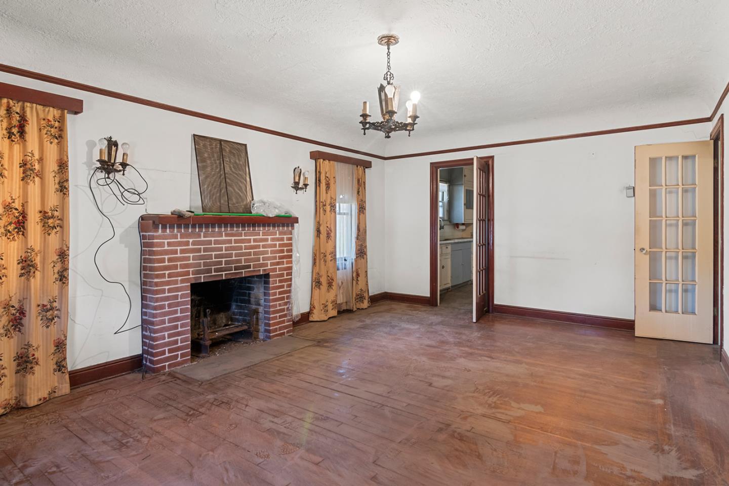 Detail Gallery Image 3 of 14 For 207 Bassett St, King City,  CA 93930 - 2 Beds | 1 Baths