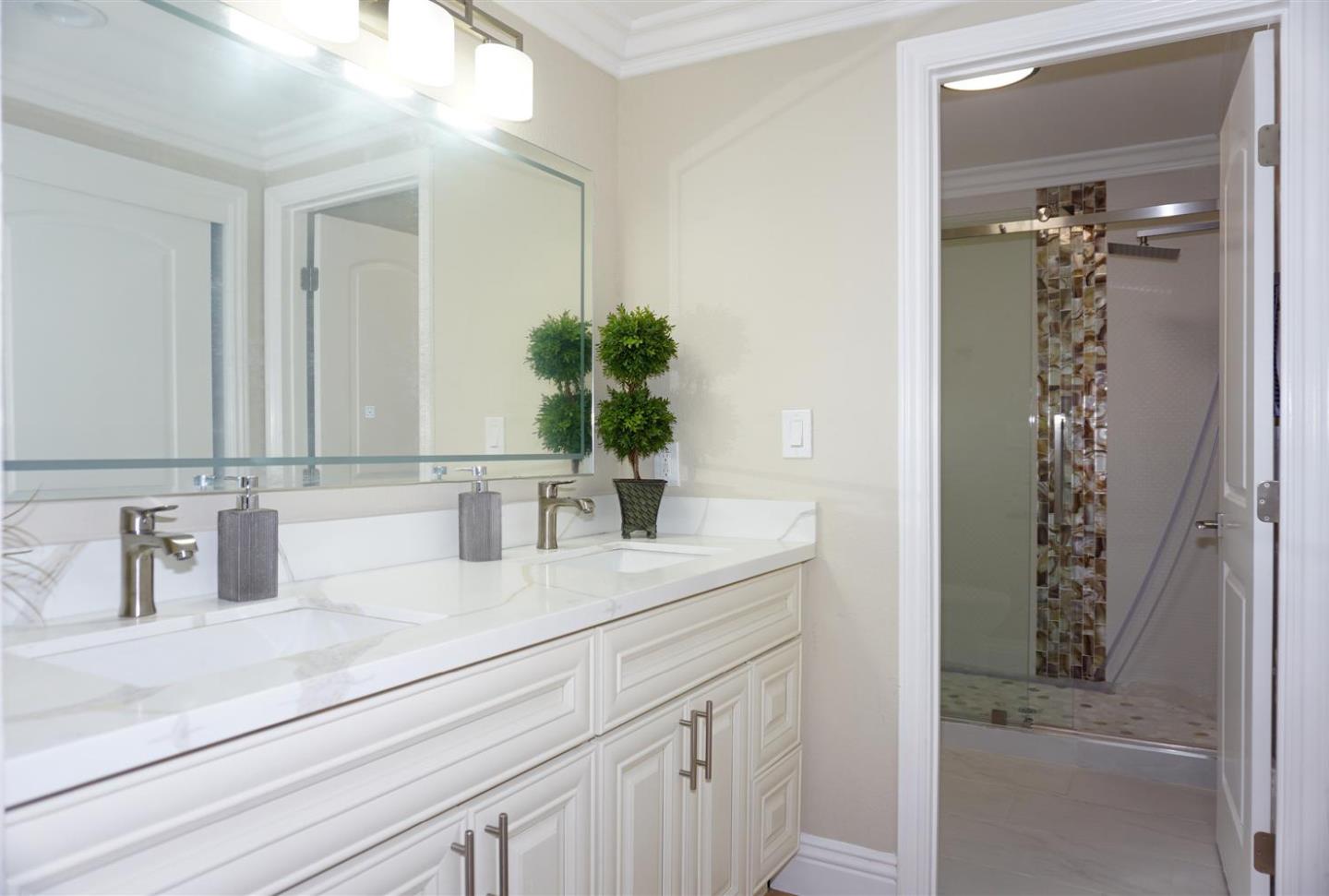 Detail Gallery Image 41 of 50 For 2915 Winwood Way, San Jose,  CA 95148 - 5 Beds | 3 Baths