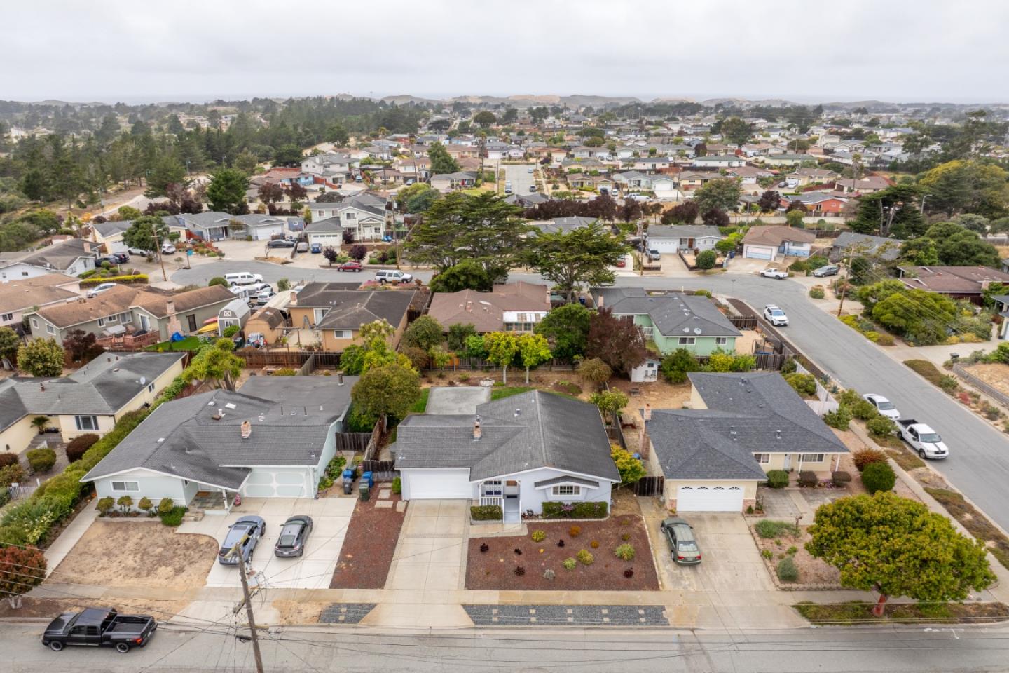 Detail Gallery Image 20 of 22 For 3009 Eddy St, Marina,  CA 93933 - 3 Beds | 2 Baths