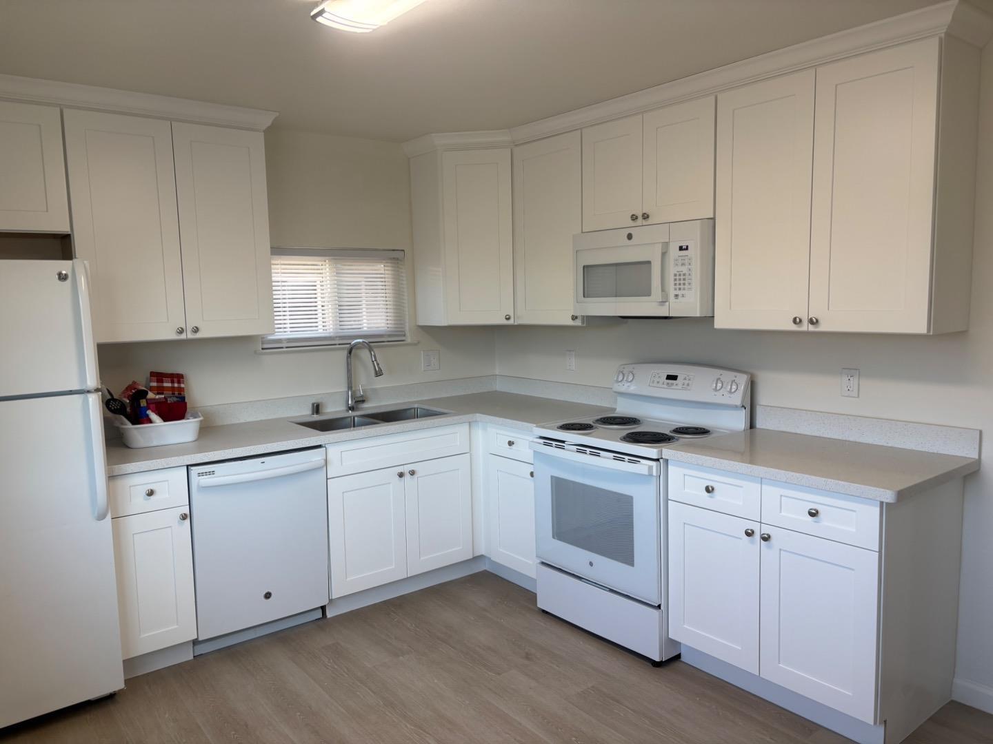 Detail Gallery Image 14 of 32 For 591 Nello Dr #4,  Campbell,  CA 95008 - 3 Beds | 1/1 Baths