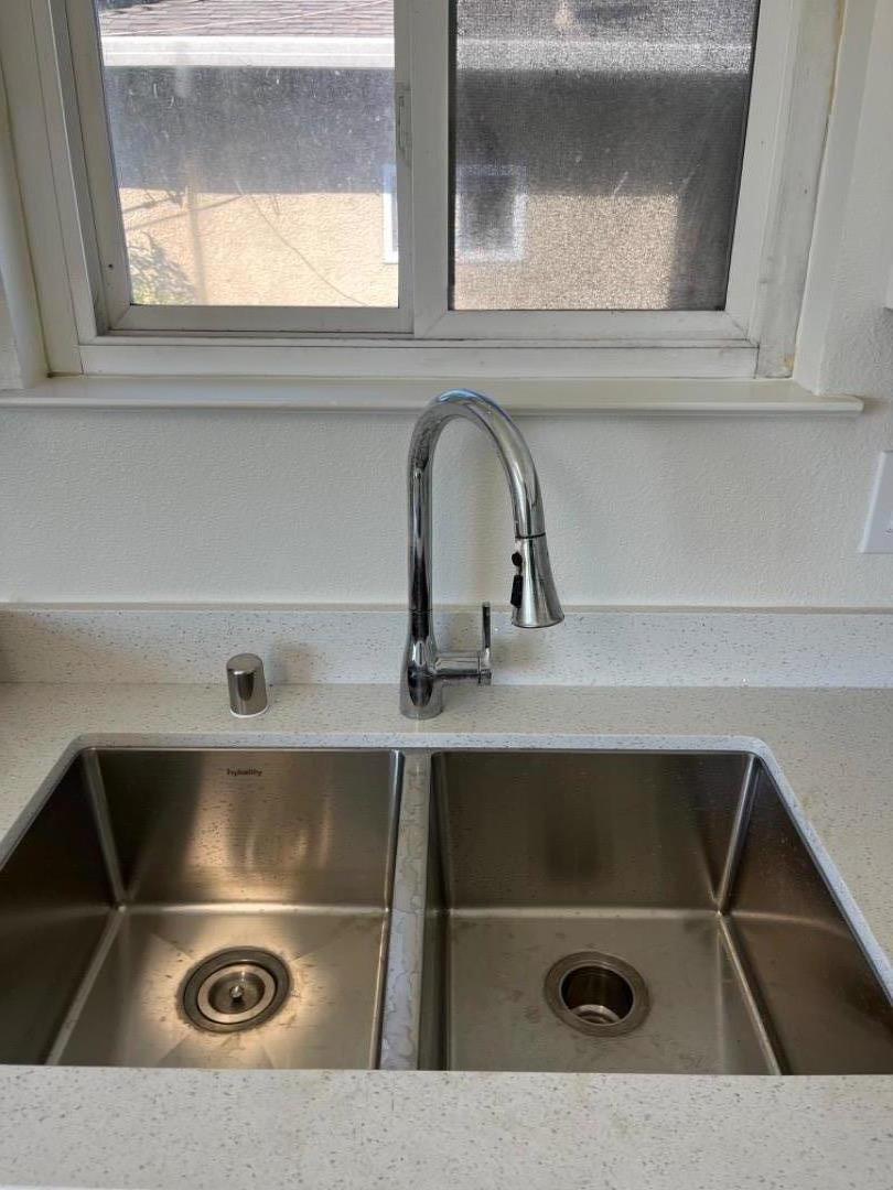 Detail Gallery Image 9 of 32 For 591 Nello Dr #4,  Campbell,  CA 95008 - 3 Beds | 1/1 Baths
