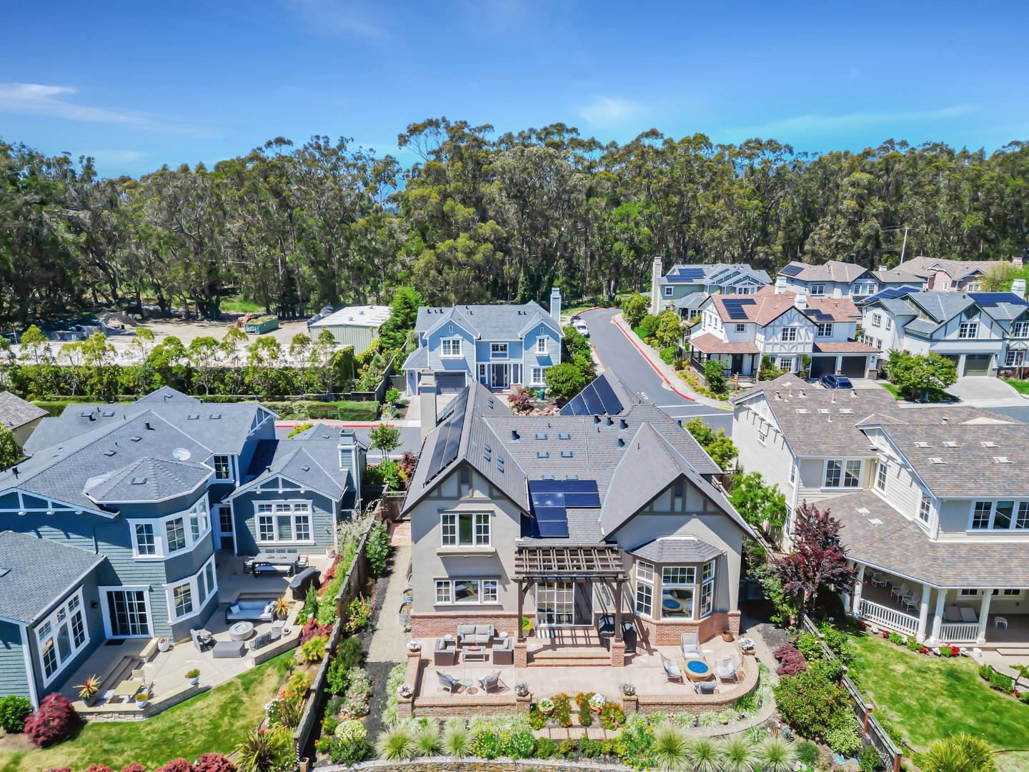 Detail Gallery Image 116 of 118 For 121 Carnoustie Dr, Half Moon Bay,  CA 94019 - 4 Beds | 3/1 Baths