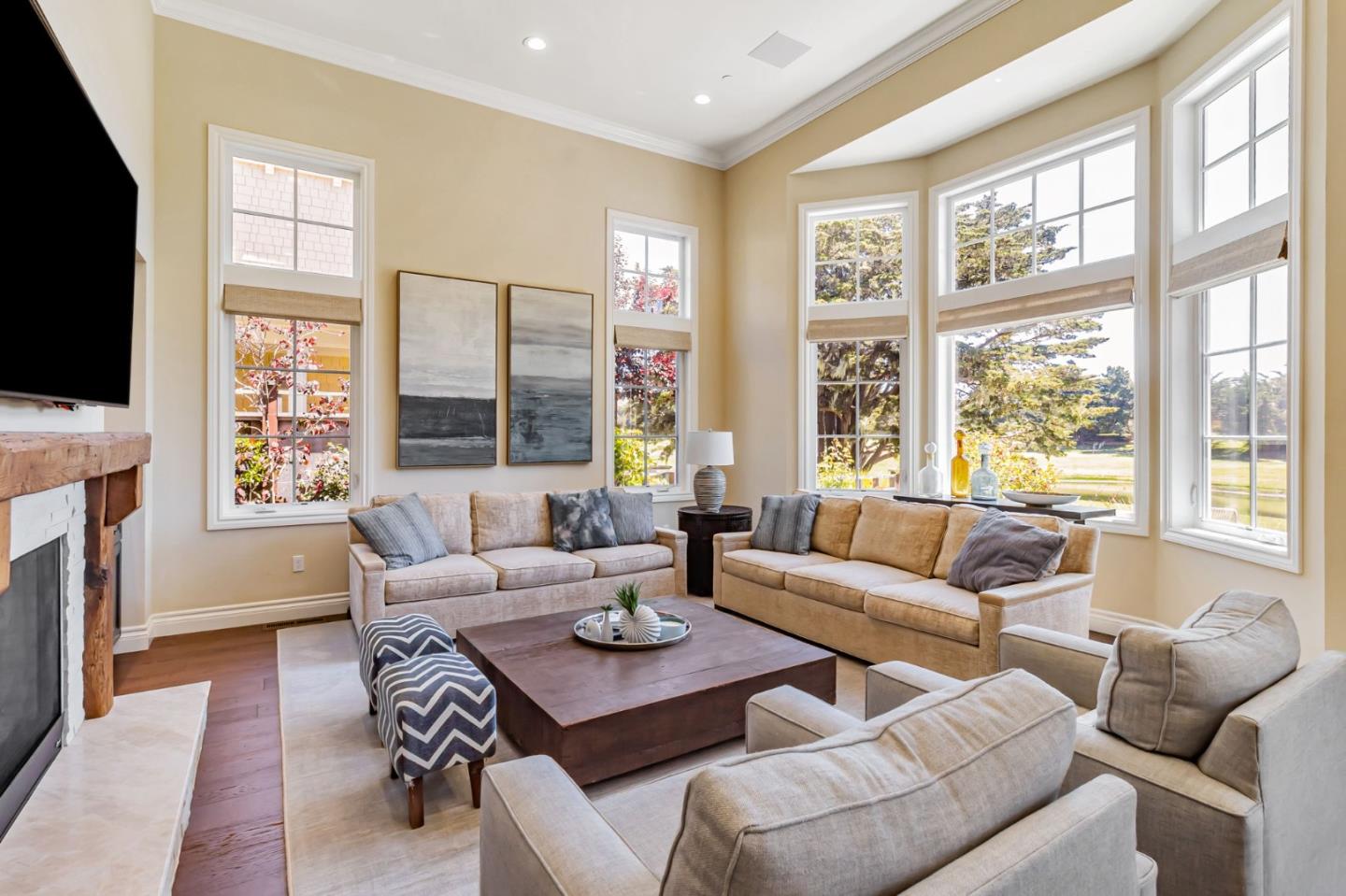 Detail Gallery Image 7 of 118 For 121 Carnoustie Dr, Half Moon Bay,  CA 94019 - 4 Beds | 3/1 Baths