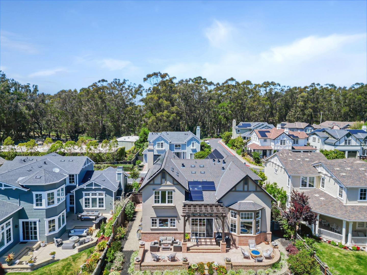Detail Gallery Image 87 of 118 For 121 Carnoustie Dr, Half Moon Bay,  CA 94019 - 4 Beds | 3/1 Baths