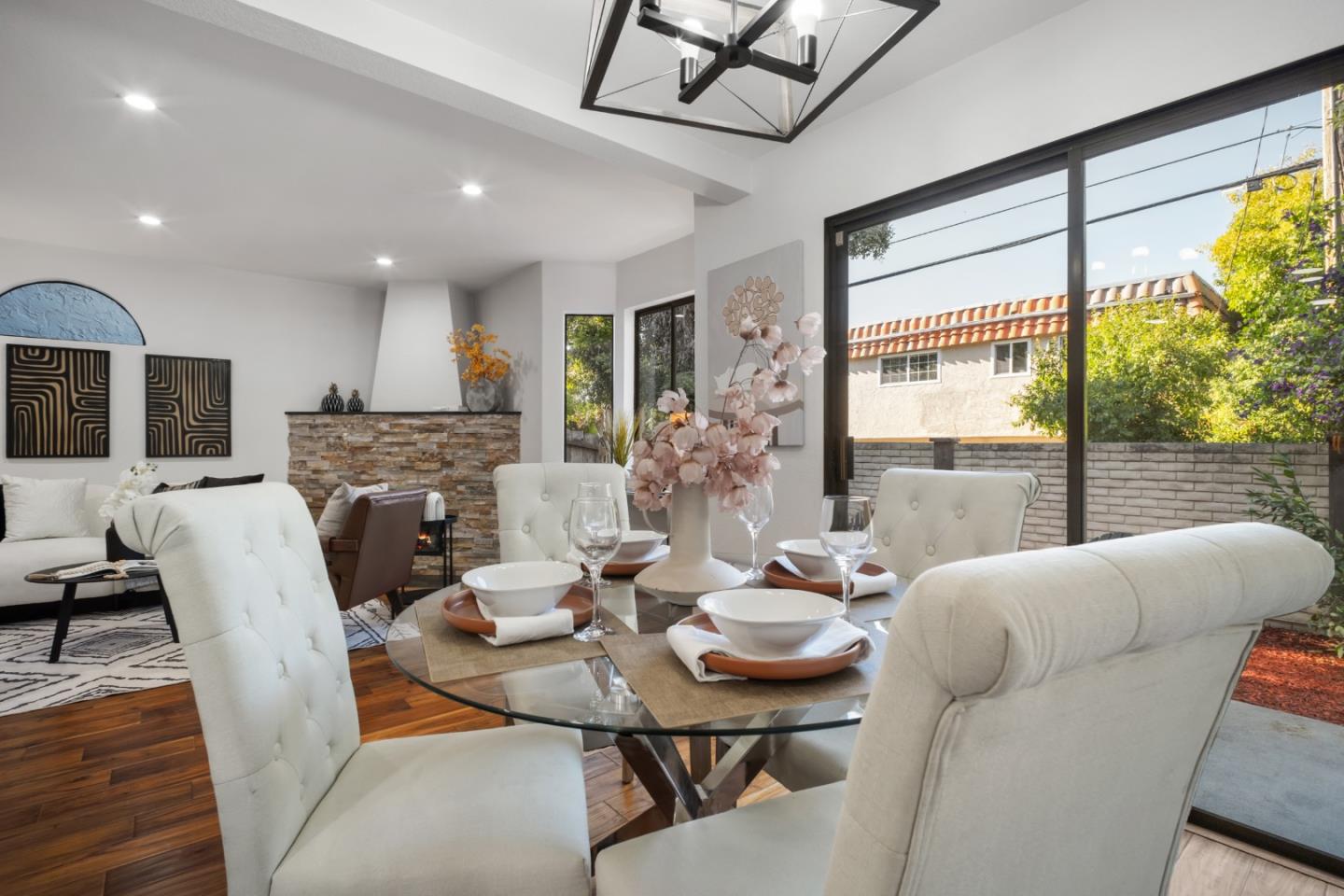 Detail Gallery Image 8 of 47 For 2453 Diane Marie Way, Santa Clara,  CA 95050 - 3 Beds | 2 Baths