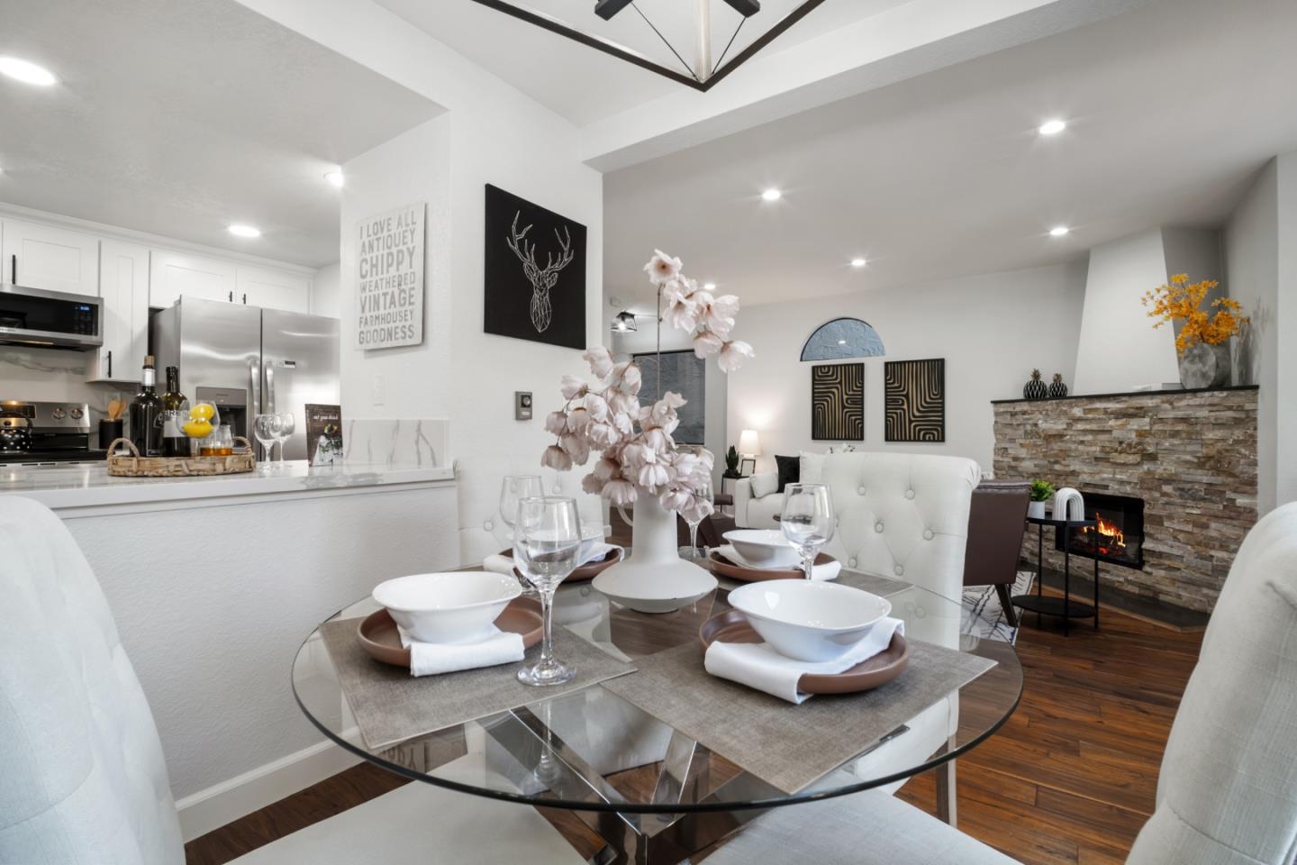 Detail Gallery Image 9 of 47 For 2453 Diane Marie Way, Santa Clara,  CA 95050 - 3 Beds | 2 Baths