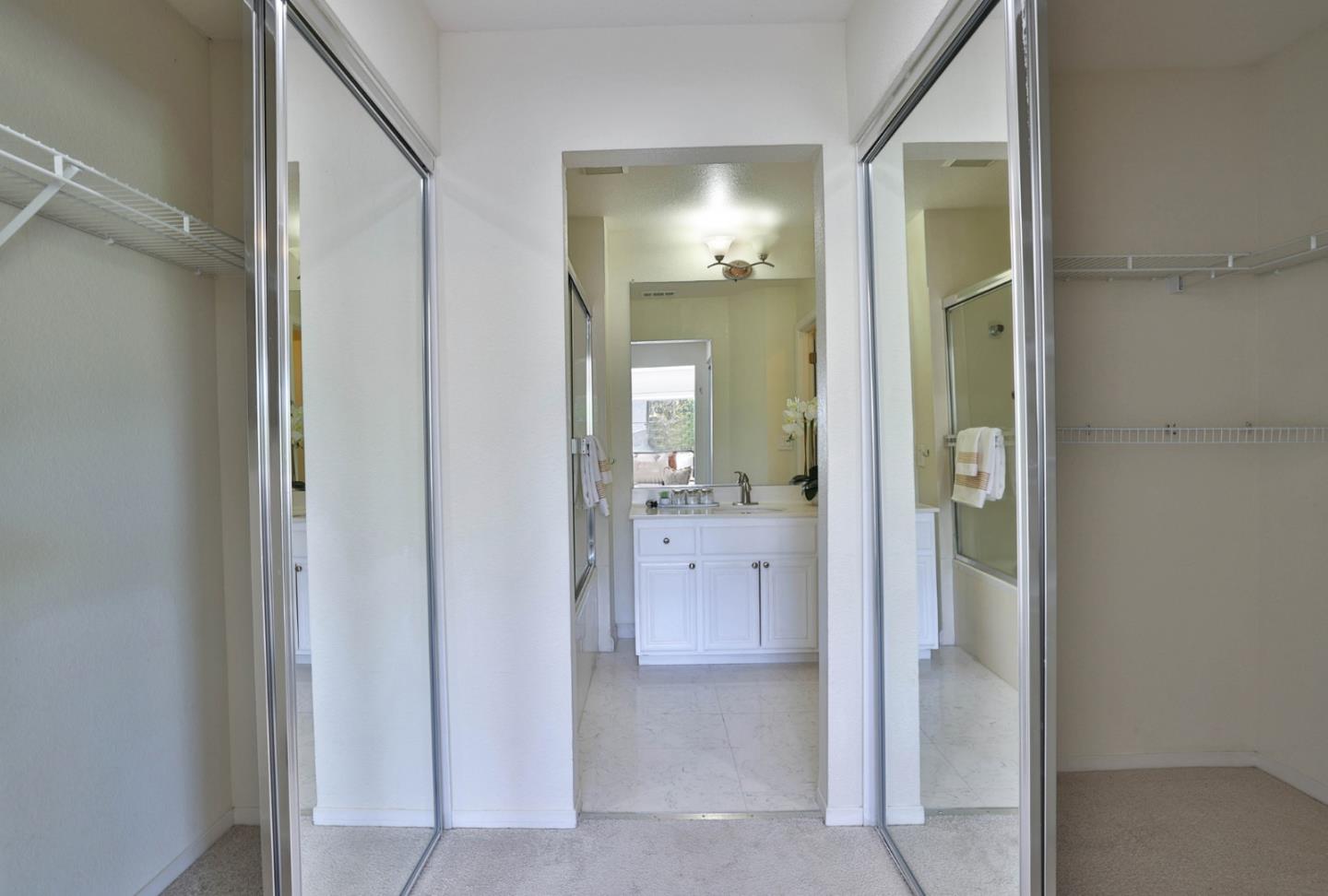 Detail Gallery Image 14 of 29 For 21 Pond Ct, Milpitas,  CA 95035 - 3 Beds | 2/1 Baths