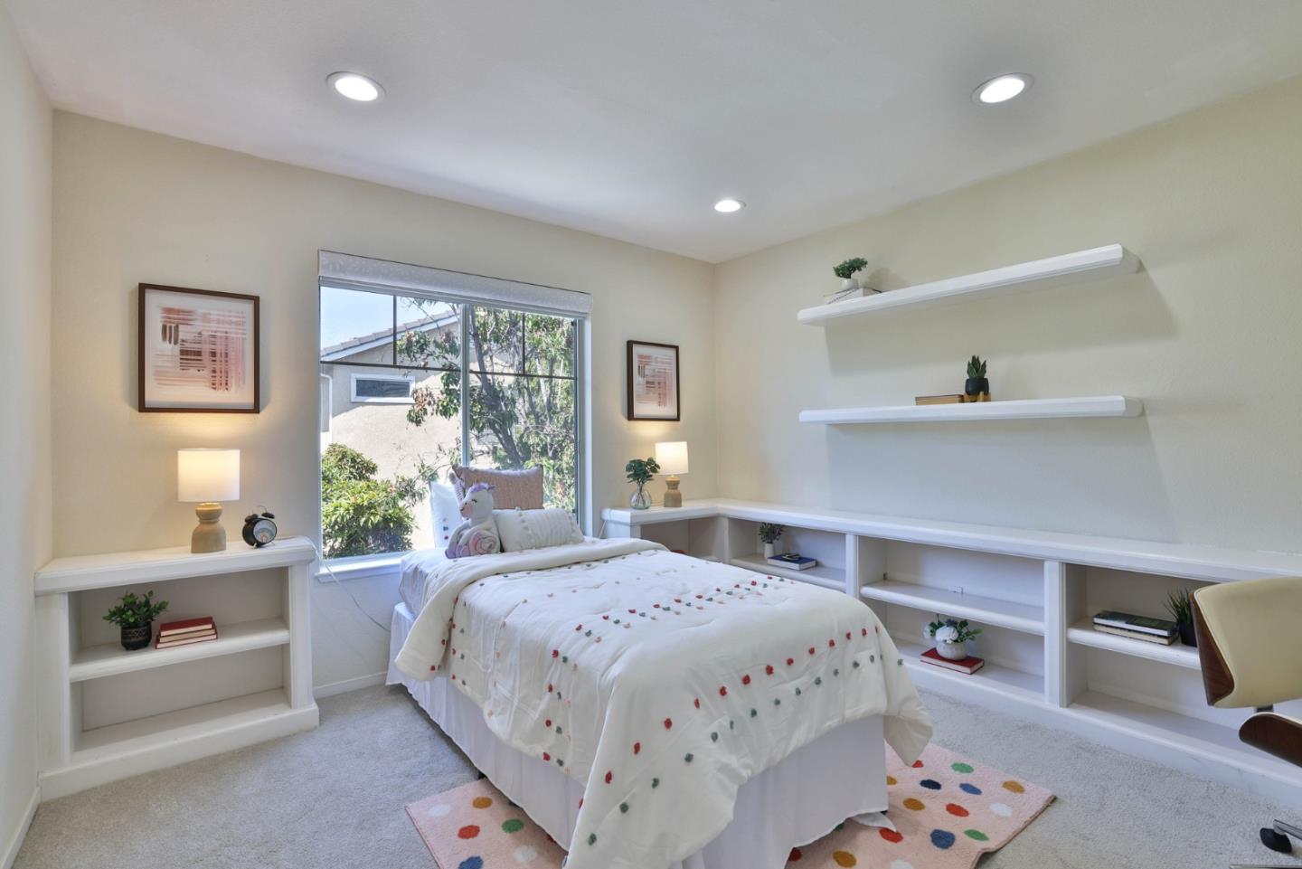 Detail Gallery Image 17 of 29 For 21 Pond Ct, Milpitas,  CA 95035 - 3 Beds | 2/1 Baths