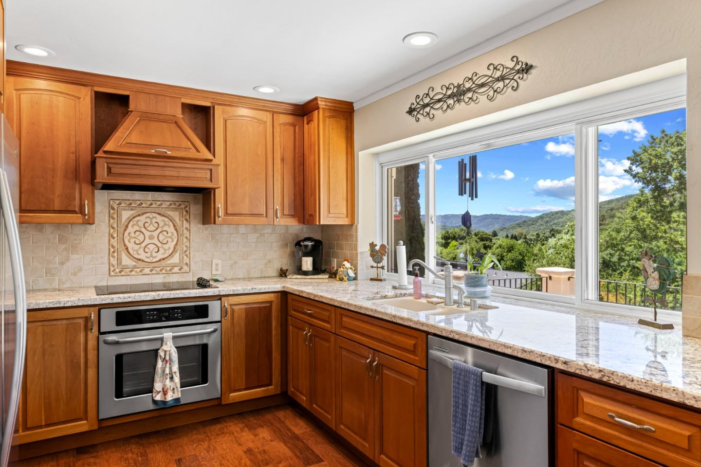 Detail Gallery Image 17 of 76 For 13700 Sycamore Dr, Morgan Hill,  CA 95037 - 3 Beds | 2/1 Baths
