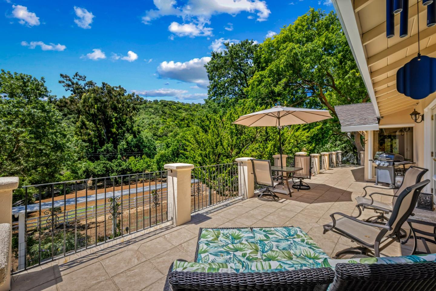 Detail Gallery Image 22 of 76 For 13700 Sycamore Dr, Morgan Hill,  CA 95037 - 3 Beds | 2/1 Baths