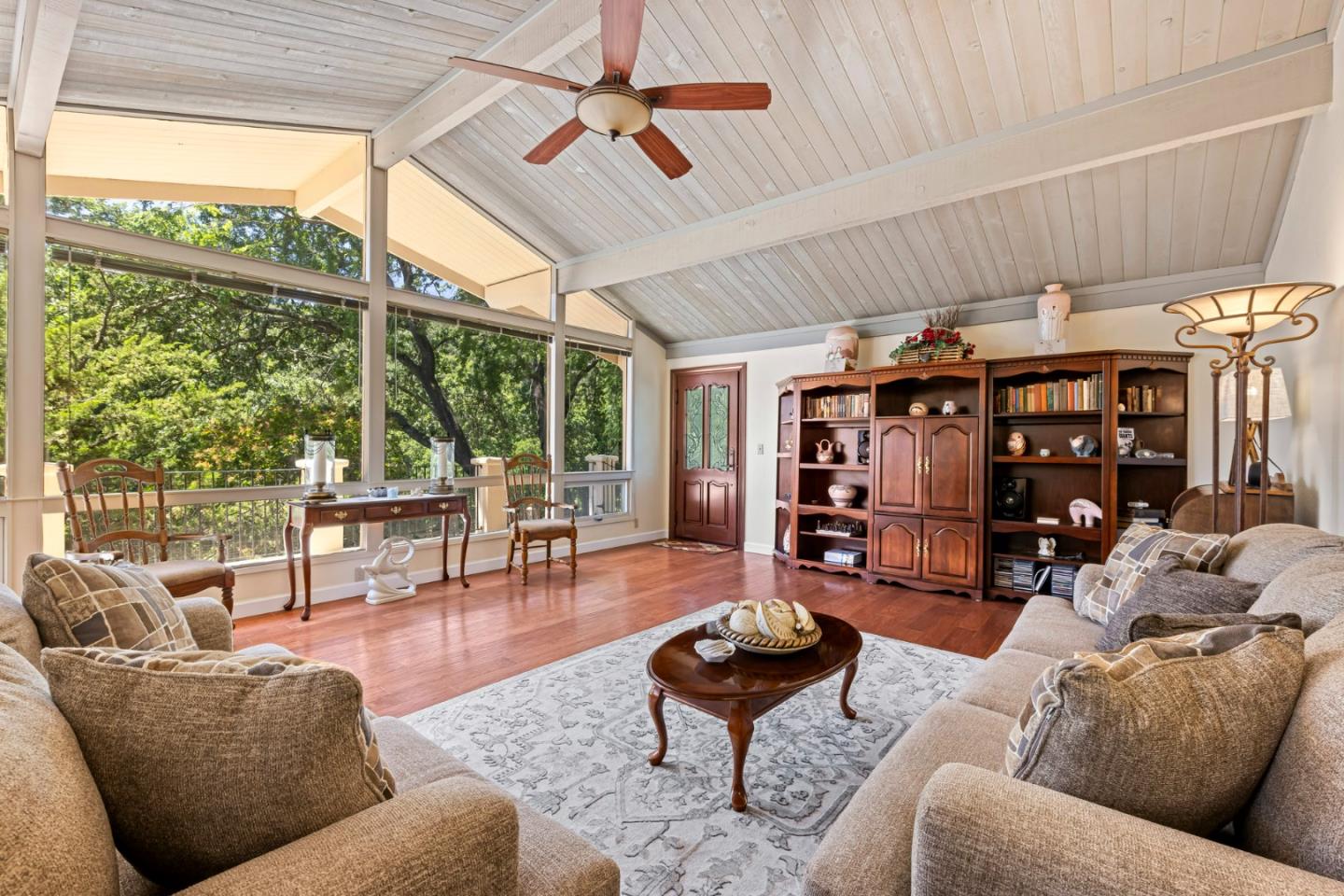 Detail Gallery Image 3 of 76 For 13700 Sycamore Dr, Morgan Hill,  CA 95037 - 3 Beds | 2/1 Baths