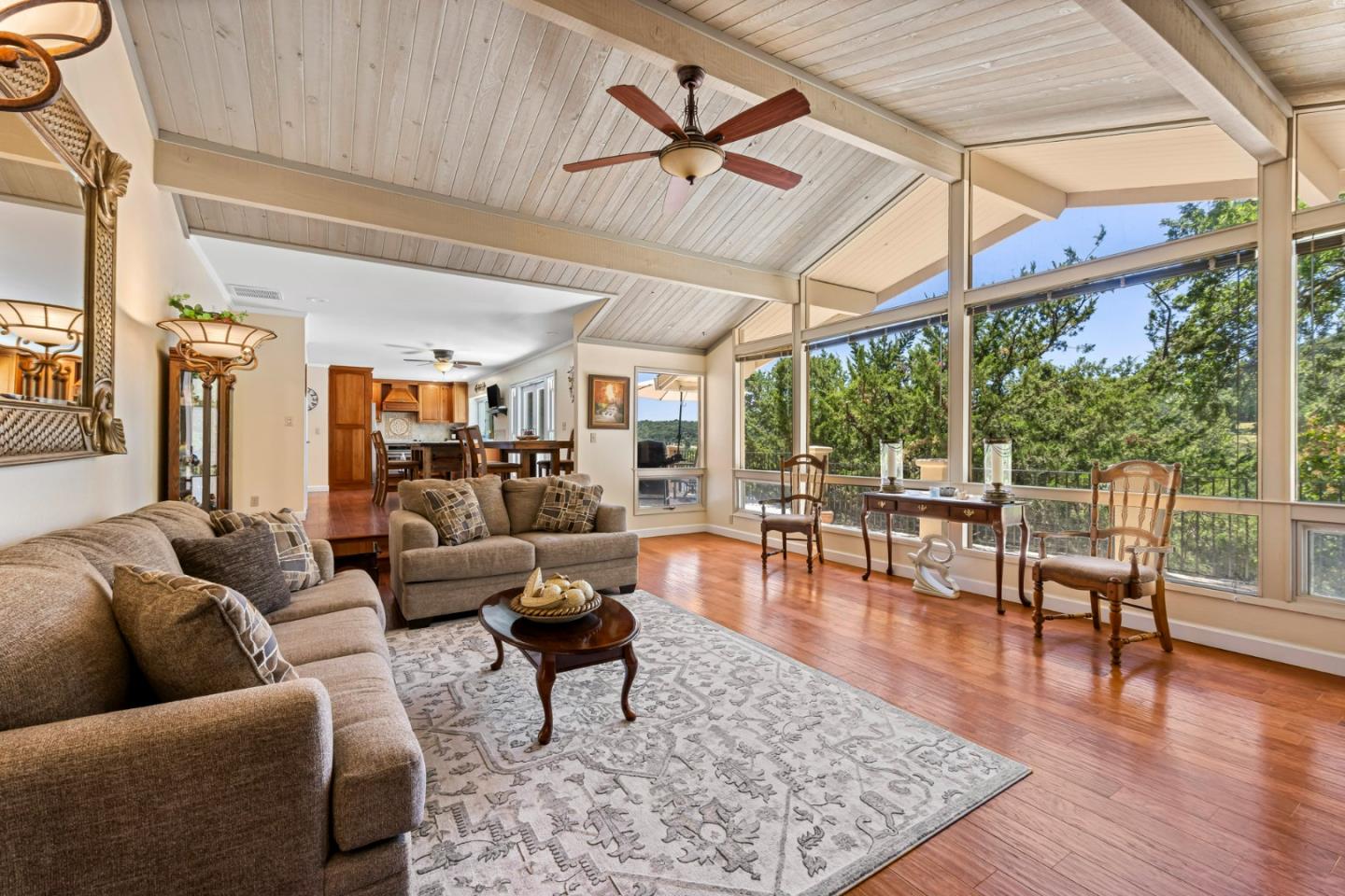 Detail Gallery Image 5 of 76 For 13700 Sycamore Dr, Morgan Hill,  CA 95037 - 3 Beds | 2/1 Baths