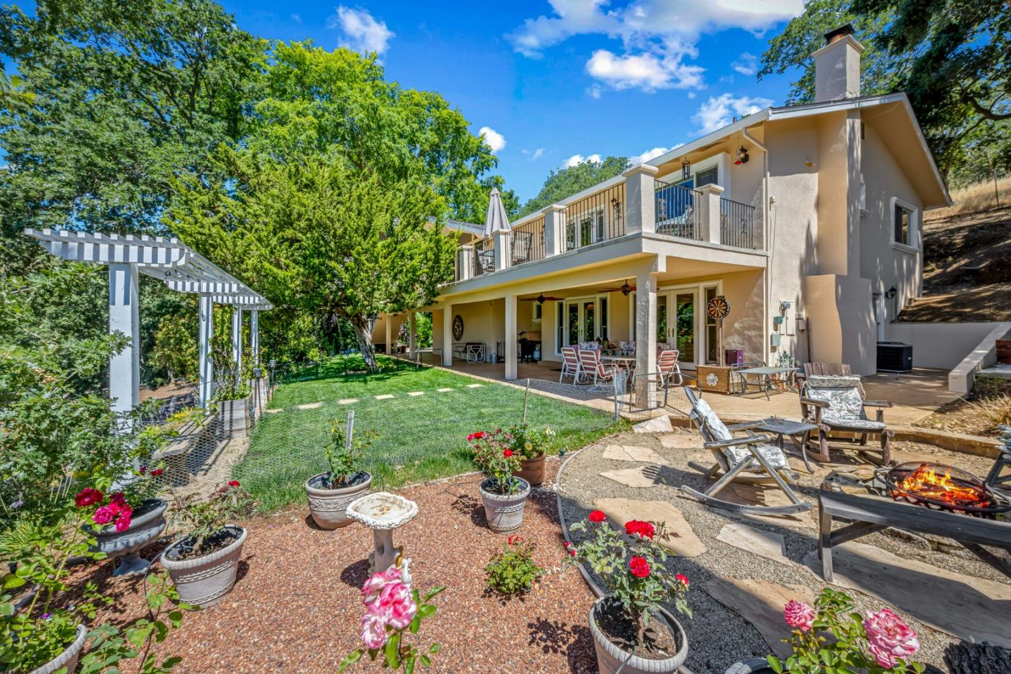 Detail Gallery Image 52 of 76 For 13700 Sycamore Dr, Morgan Hill,  CA 95037 - 3 Beds | 2/1 Baths