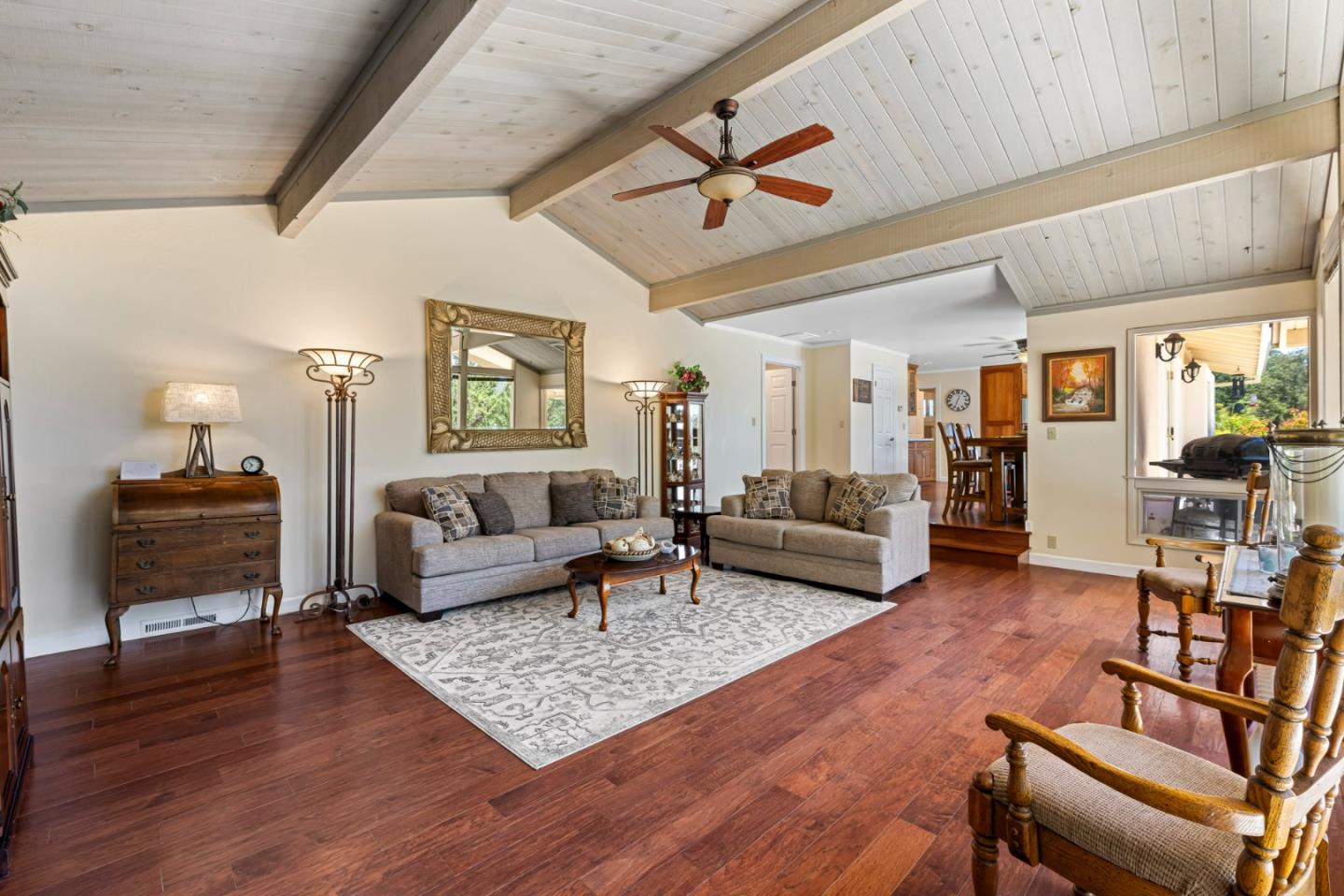 Detail Gallery Image 7 of 76 For 13700 Sycamore Dr, Morgan Hill,  CA 95037 - 3 Beds | 2/1 Baths