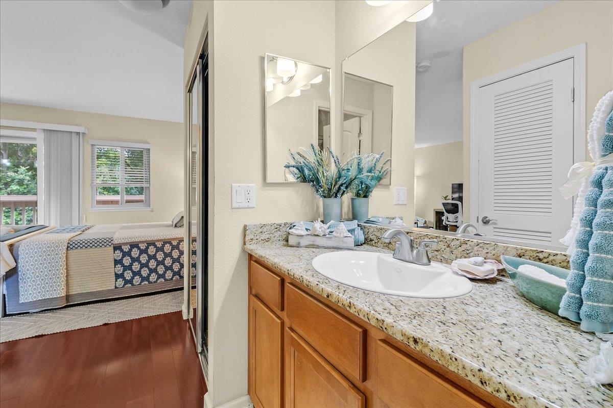 Detail Gallery Image 12 of 34 For 300 Glenwood Cir #291,  Monterey,  CA 93940 - 1 Beds | 1 Baths