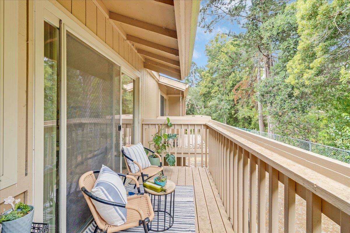 Detail Gallery Image 14 of 34 For 300 Glenwood Cir #291,  Monterey,  CA 93940 - 1 Beds | 1 Baths
