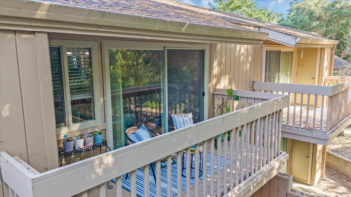 Detail Gallery Image 16 of 34 For 300 Glenwood Cir #291,  Monterey,  CA 93940 - 1 Beds | 1 Baths