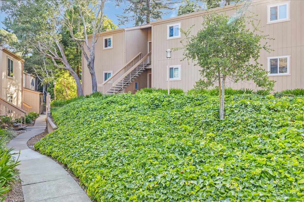 Detail Gallery Image 21 of 34 For 300 Glenwood Cir #291,  Monterey,  CA 93940 - 1 Beds | 1 Baths