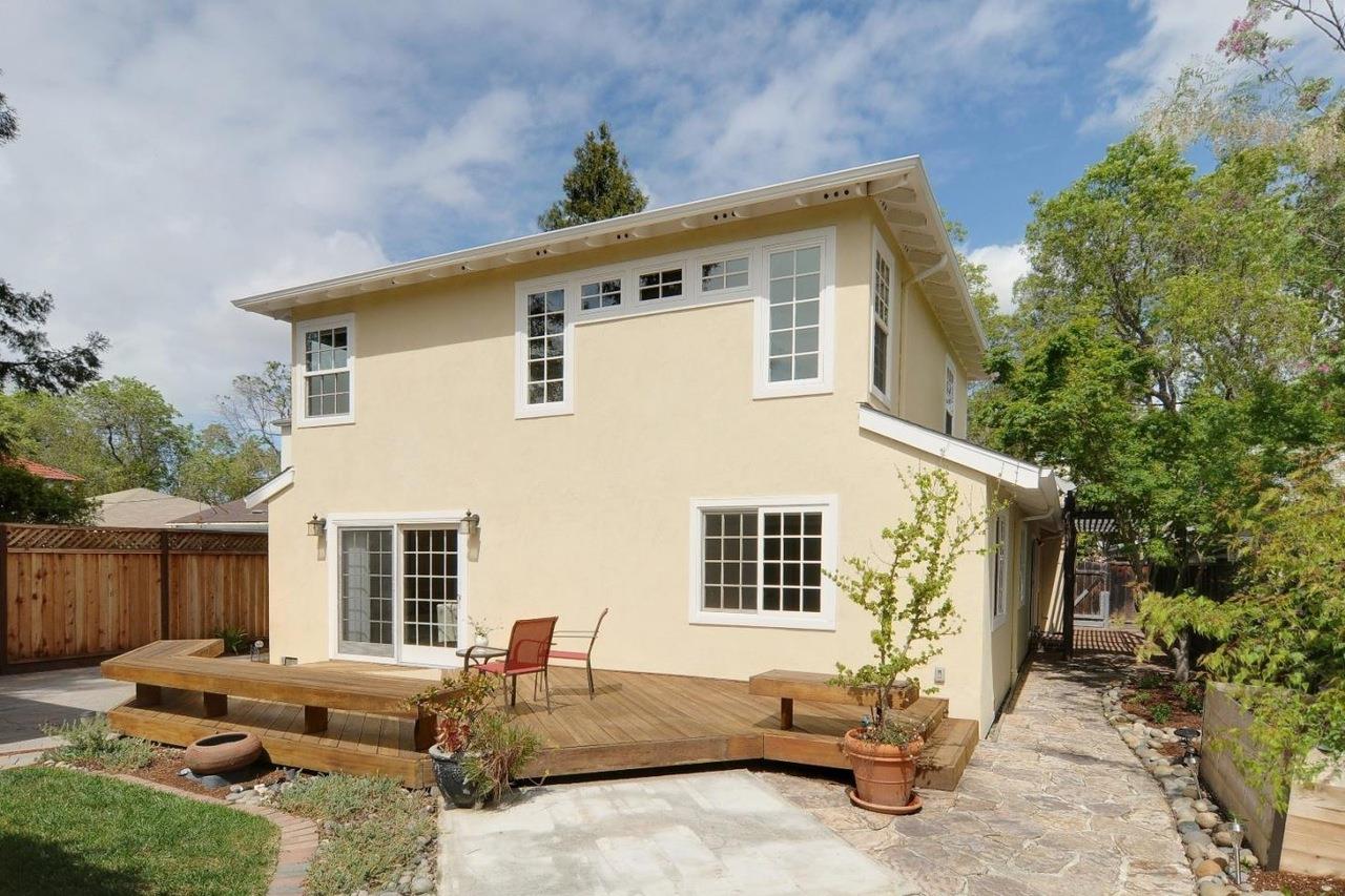 Detail Gallery Image 16 of 17 For 2726 Kipling St, Palo Alto,  CA 94306 - 4 Beds | 2/1 Baths