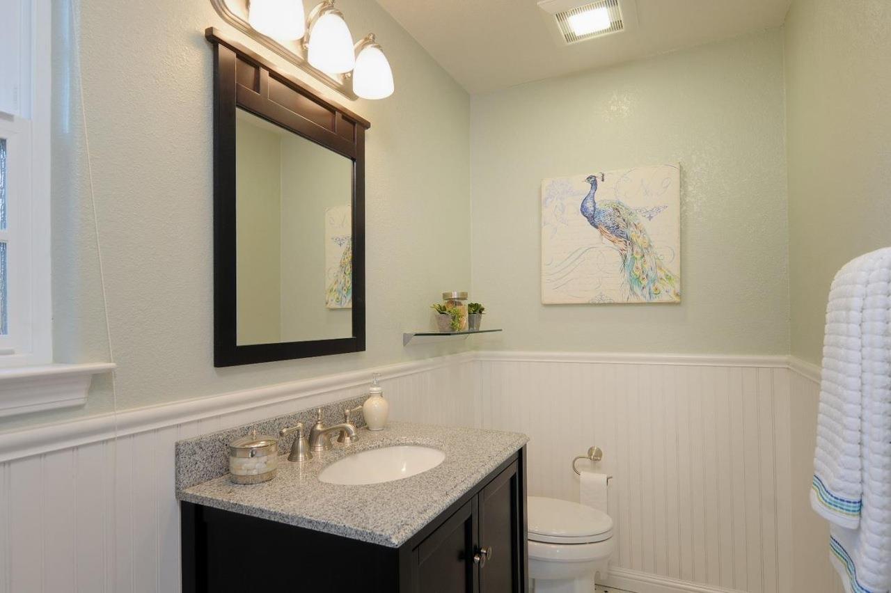 Detail Gallery Image 7 of 17 For 2726 Kipling St, Palo Alto,  CA 94306 - 4 Beds | 2/1 Baths