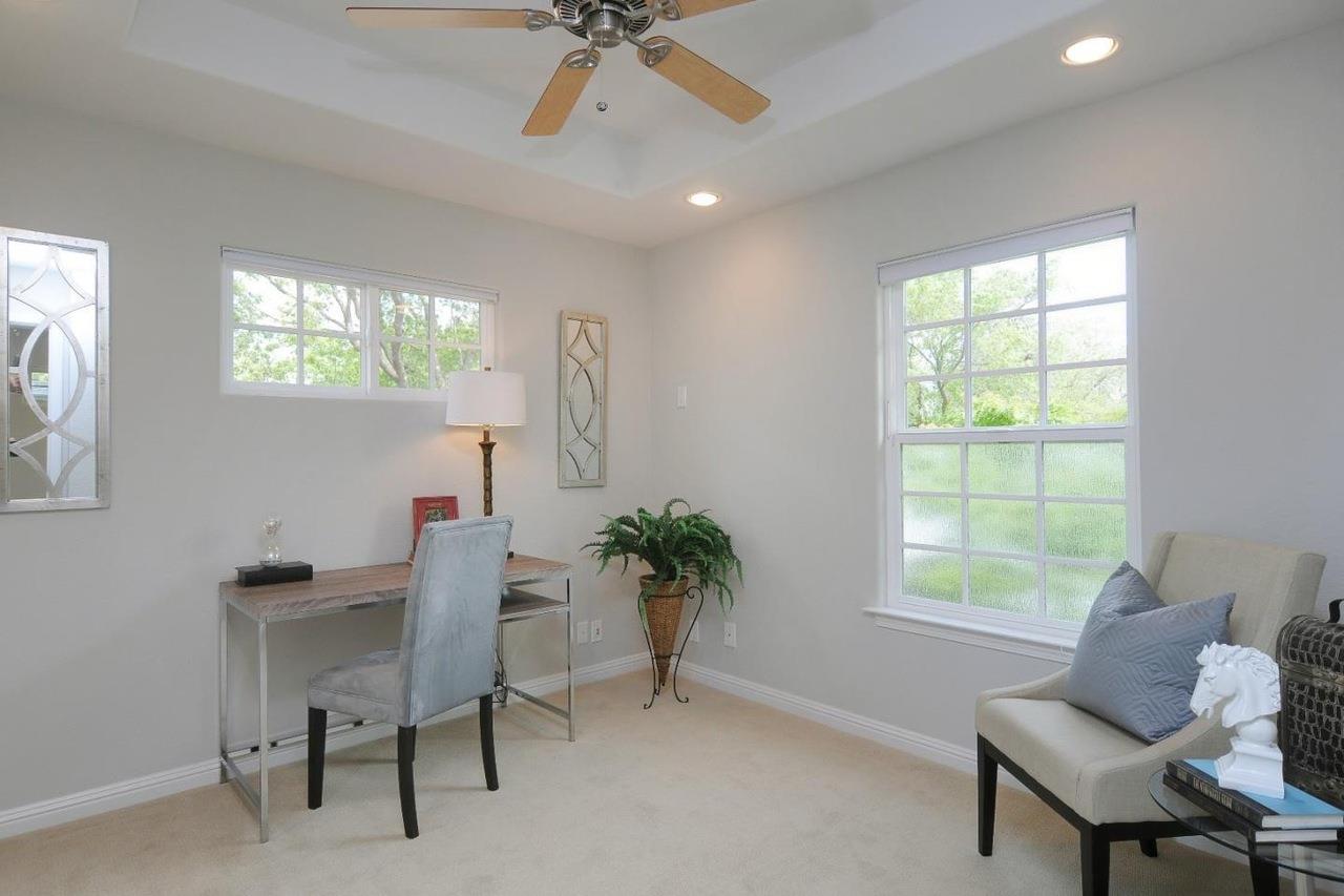 Detail Gallery Image 8 of 17 For 2726 Kipling St, Palo Alto,  CA 94306 - 4 Beds | 2/1 Baths