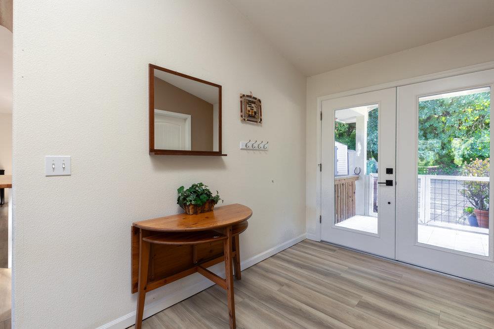 Detail Gallery Image 5 of 38 For 2889 Branciforte Dr, Santa Cruz,  CA 95065 - 4 Beds | 2/1 Baths