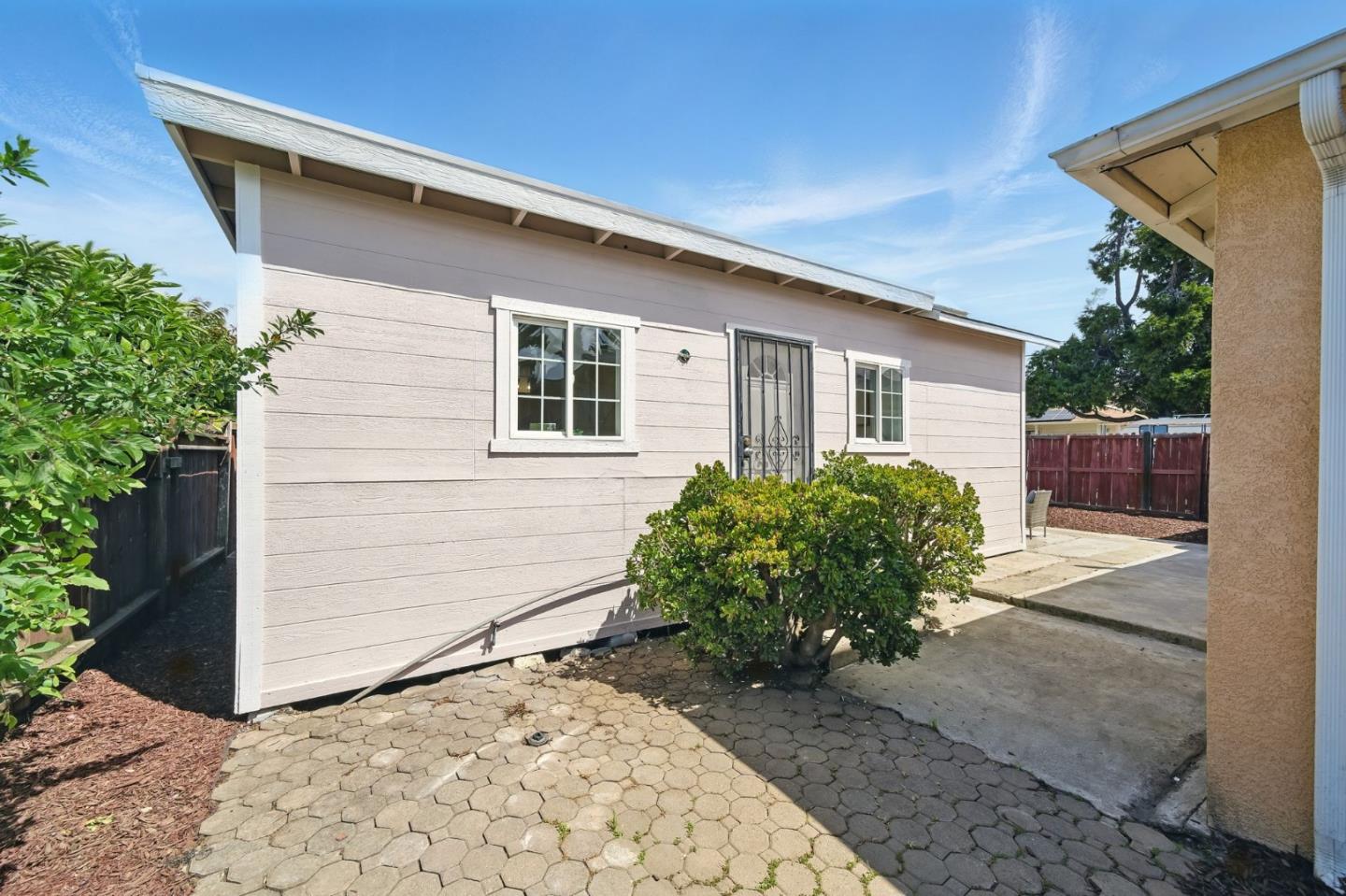 Detail Gallery Image 16 of 29 For 27239 Dunbar Pl, Hayward,  CA 94544 - 4 Beds | 2 Baths