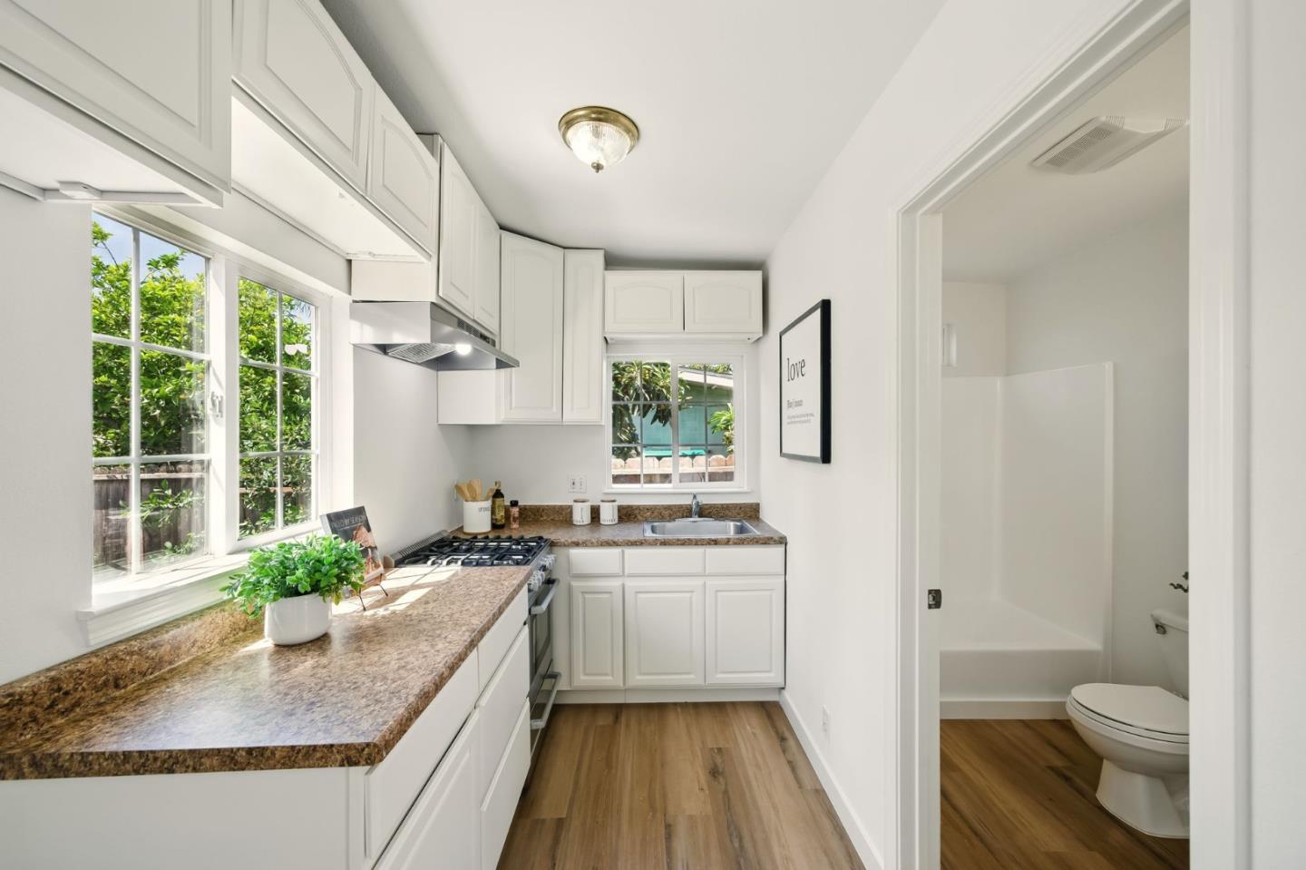 Detail Gallery Image 19 of 29 For 27239 Dunbar Pl, Hayward,  CA 94544 - 4 Beds | 2 Baths