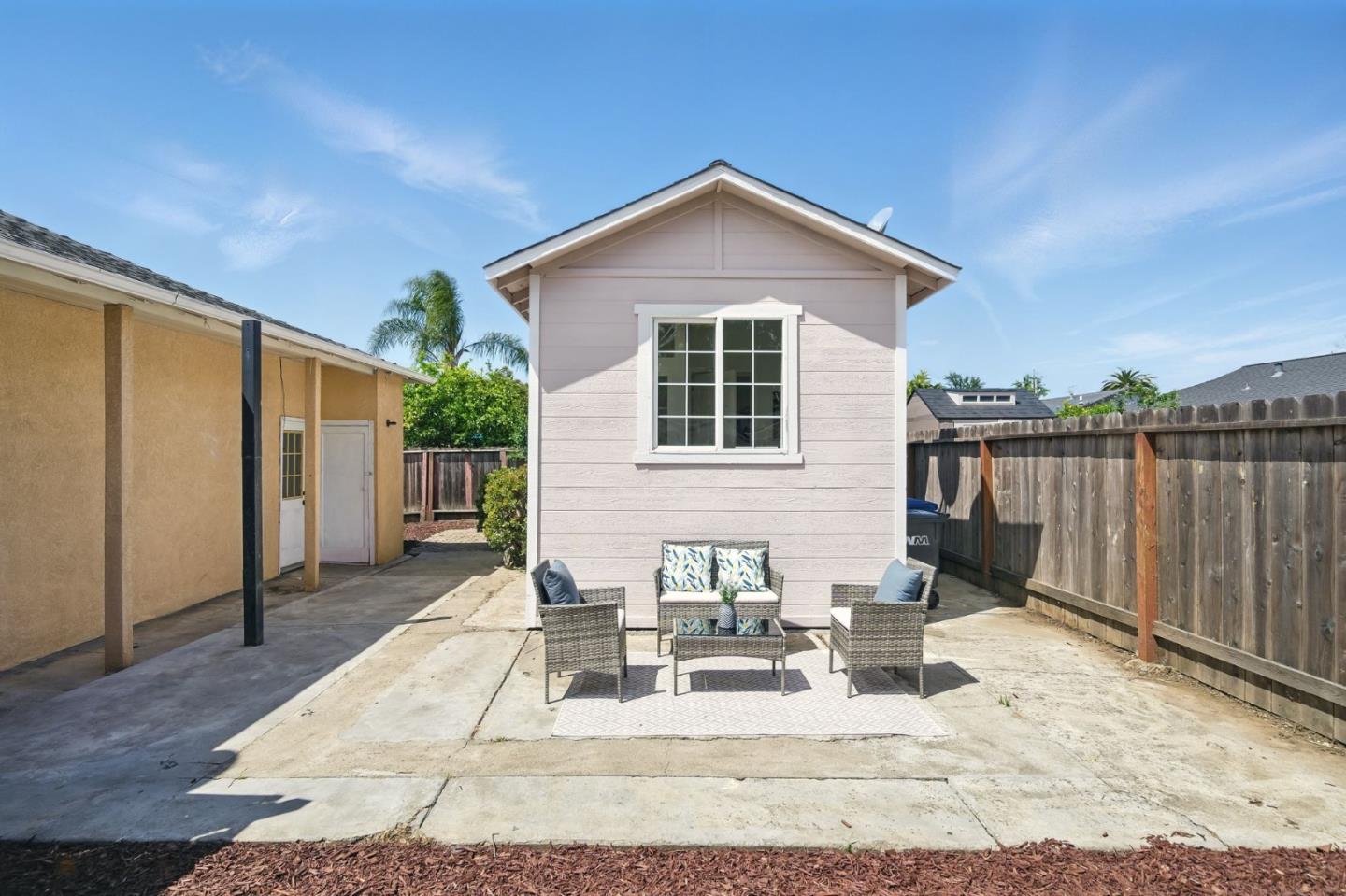 Detail Gallery Image 23 of 29 For 27239 Dunbar Pl, Hayward,  CA 94544 - 4 Beds | 2 Baths