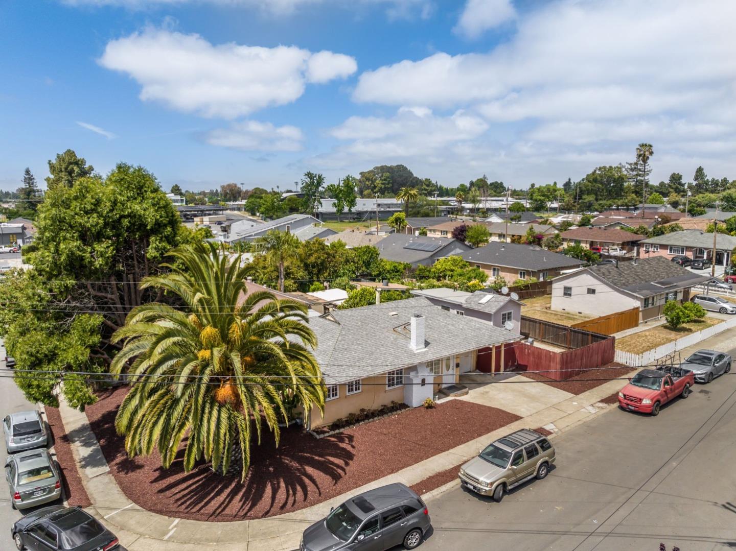 Detail Gallery Image 26 of 29 For 27239 Dunbar Pl, Hayward,  CA 94544 - 4 Beds | 2 Baths