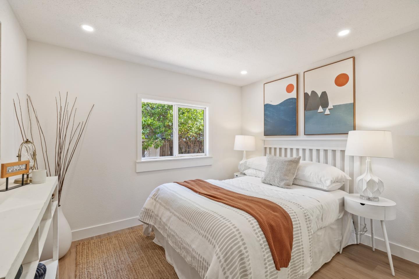 Detail Gallery Image 13 of 22 For 1125 Cypress St, East Palo Alto,  CA 94303 - 3 Beds | 2 Baths